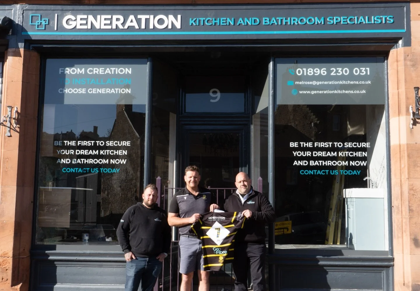 ꜱᴘᴏɴꜱᴏʀ ꜱᴘᴏᴛʟɪɢʜᴛ | Generation Kitchens &amp; Bathrooms 🤝

Melrose Rugby are delighted to announce that @generation.kitchens &amp; Bathrooms are sponsoring our 1st VII jerseys for this years Melrose Sevens!

Generation Kitchens &amp; Bathrooms is a 