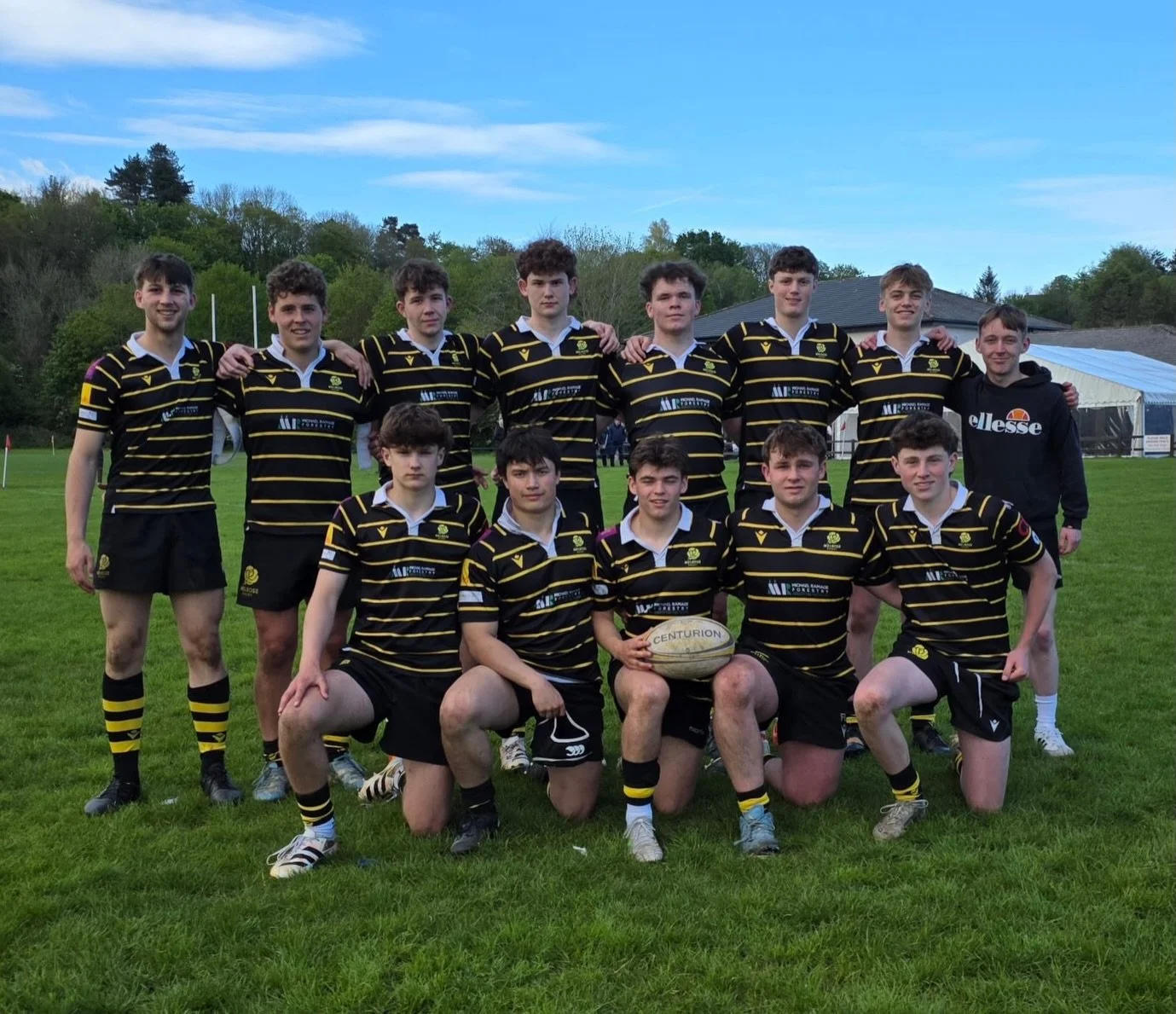 YOUTH | Another busy weekend for our Wasps and Hornets! 

Well done to all our youth players who pulled on the black and yellow jerseys this weekend 👏👏👏

#BlackandYellow🐝