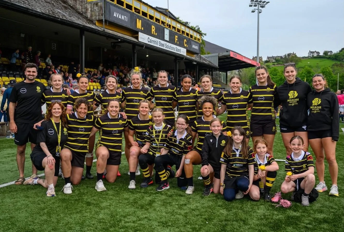 Inspiring the next generation 🐝✨

A huge thanks to the @melrose_1883 sqaud for doing the Home of Sevens proud on Saturday!

The goal was to bring together a group of elite players to compete and inspire the next generation of Queen Bees here at Melr