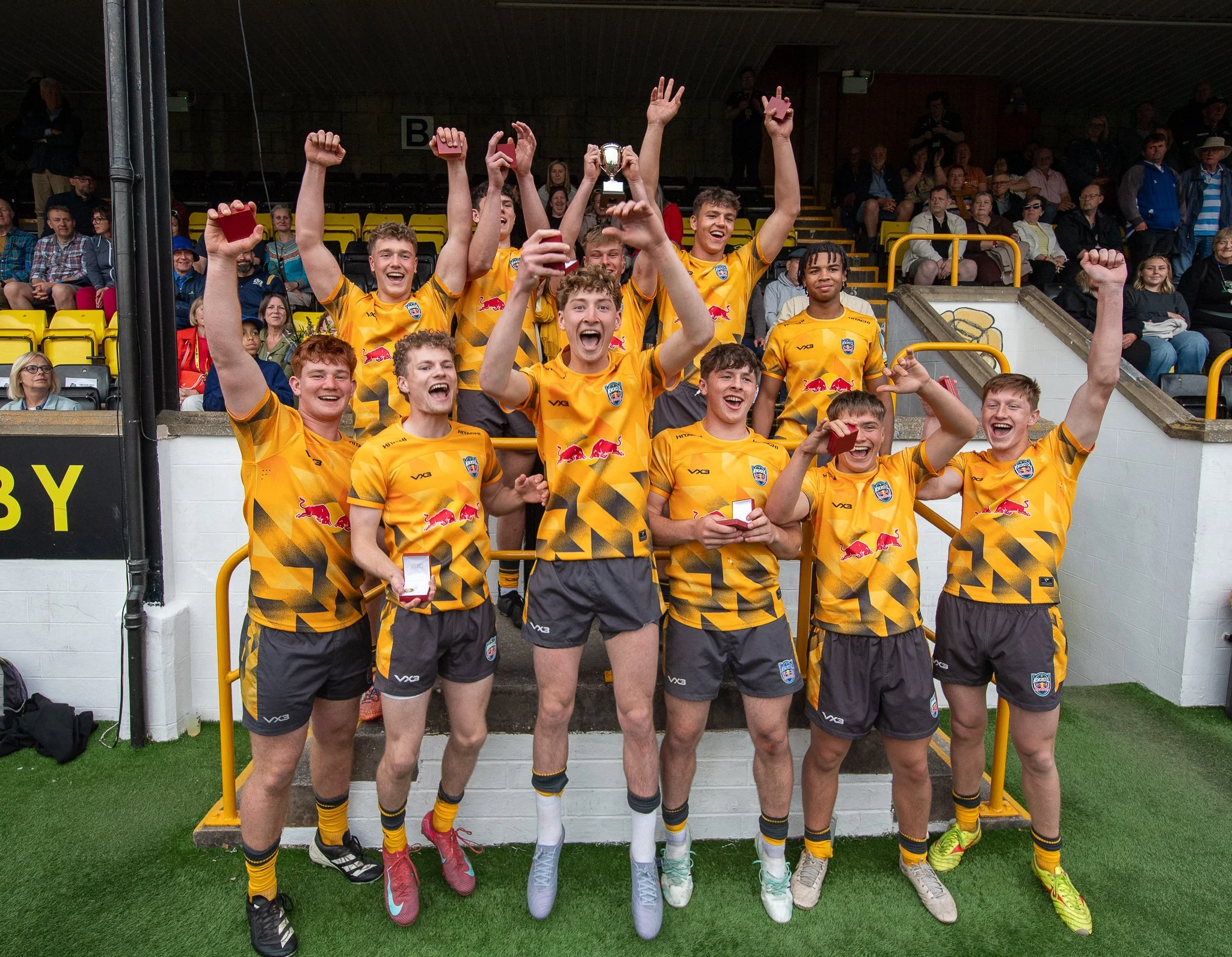 u18 winners.jpg