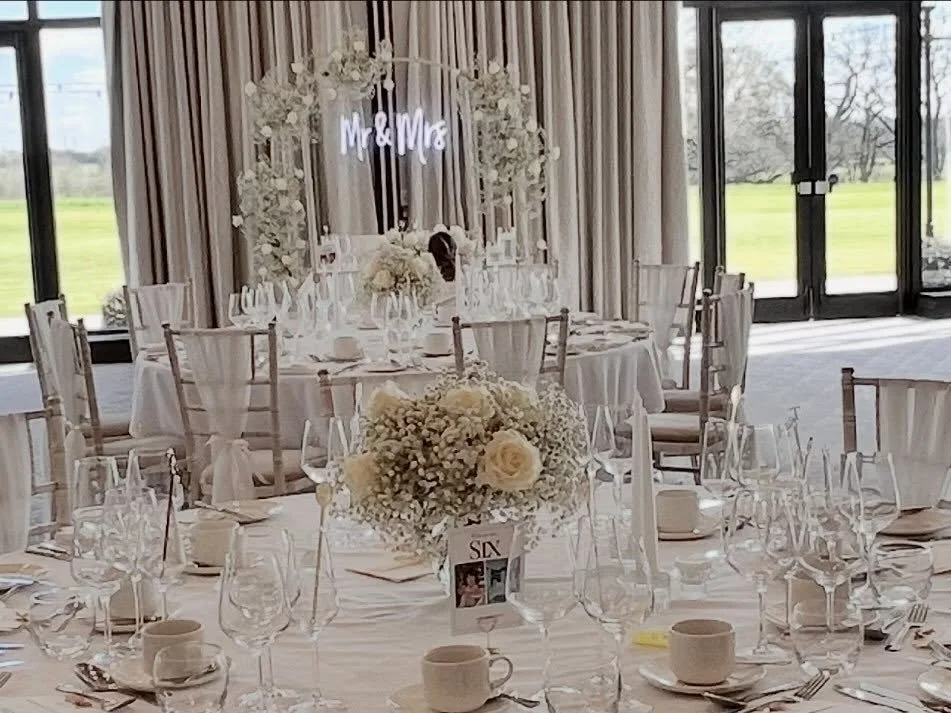 Hannah &amp; Tom.
The first of three weddings over the Easter bank holiday weekend and it was a beauty.
We love a bride with a vision! Hannah knew exactly what she wanted and it was a pleasure to bring this to life&hellip;..gypsophila, lots of gypsop