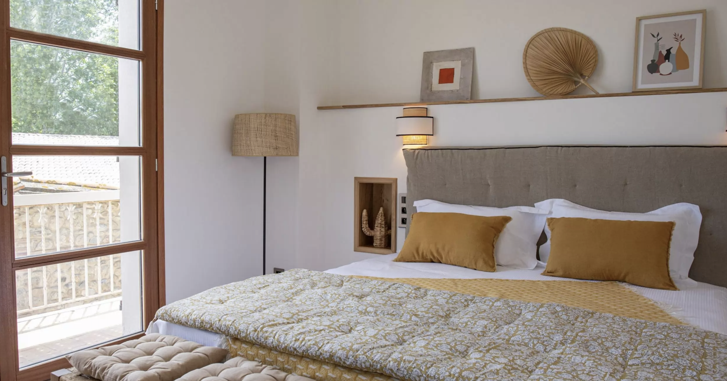 Chambre confortable pour des vacances bien-être et pilates en France