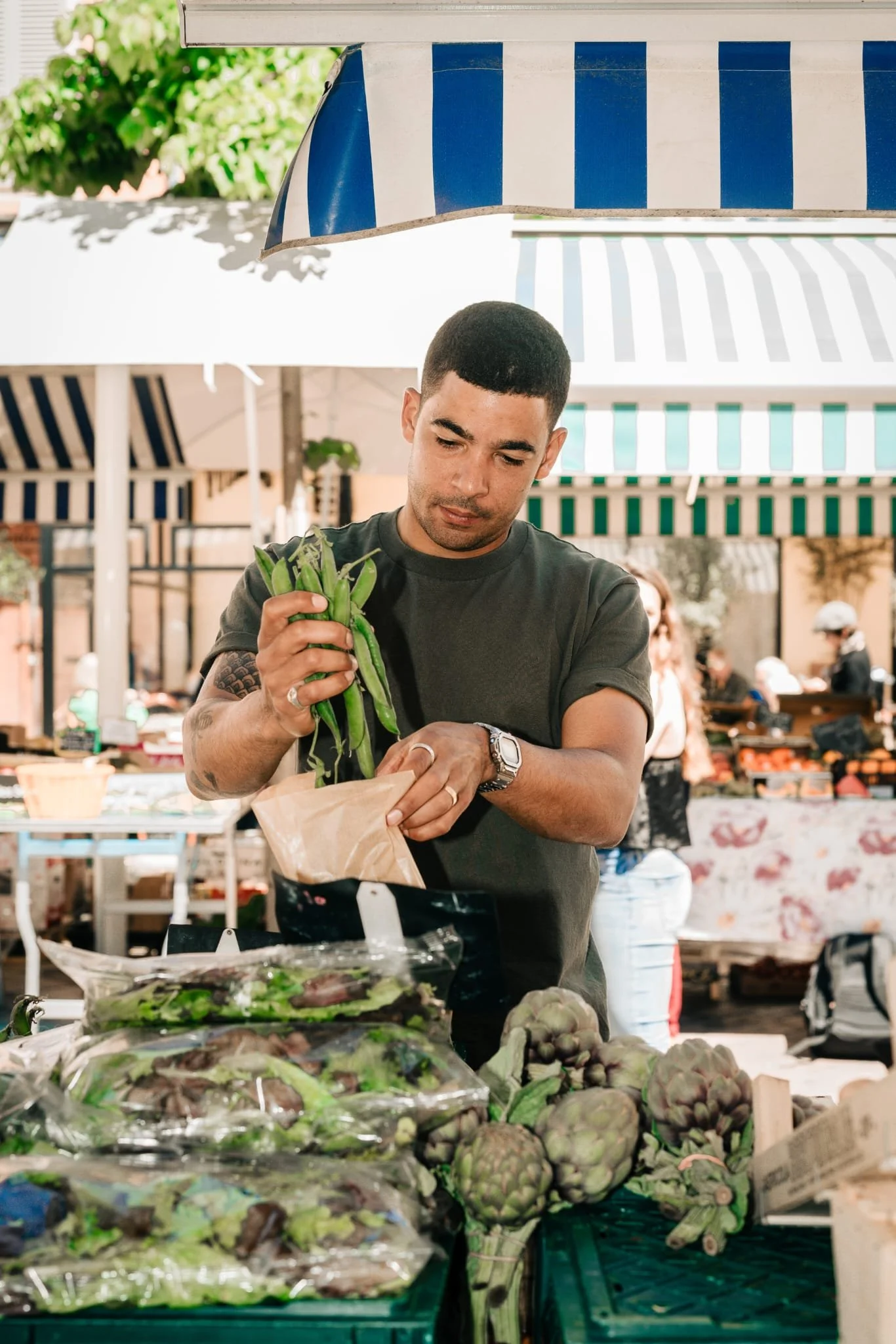 Portrait de Simon Auscher, chef de la retraite yoga et cuisine au Portugal