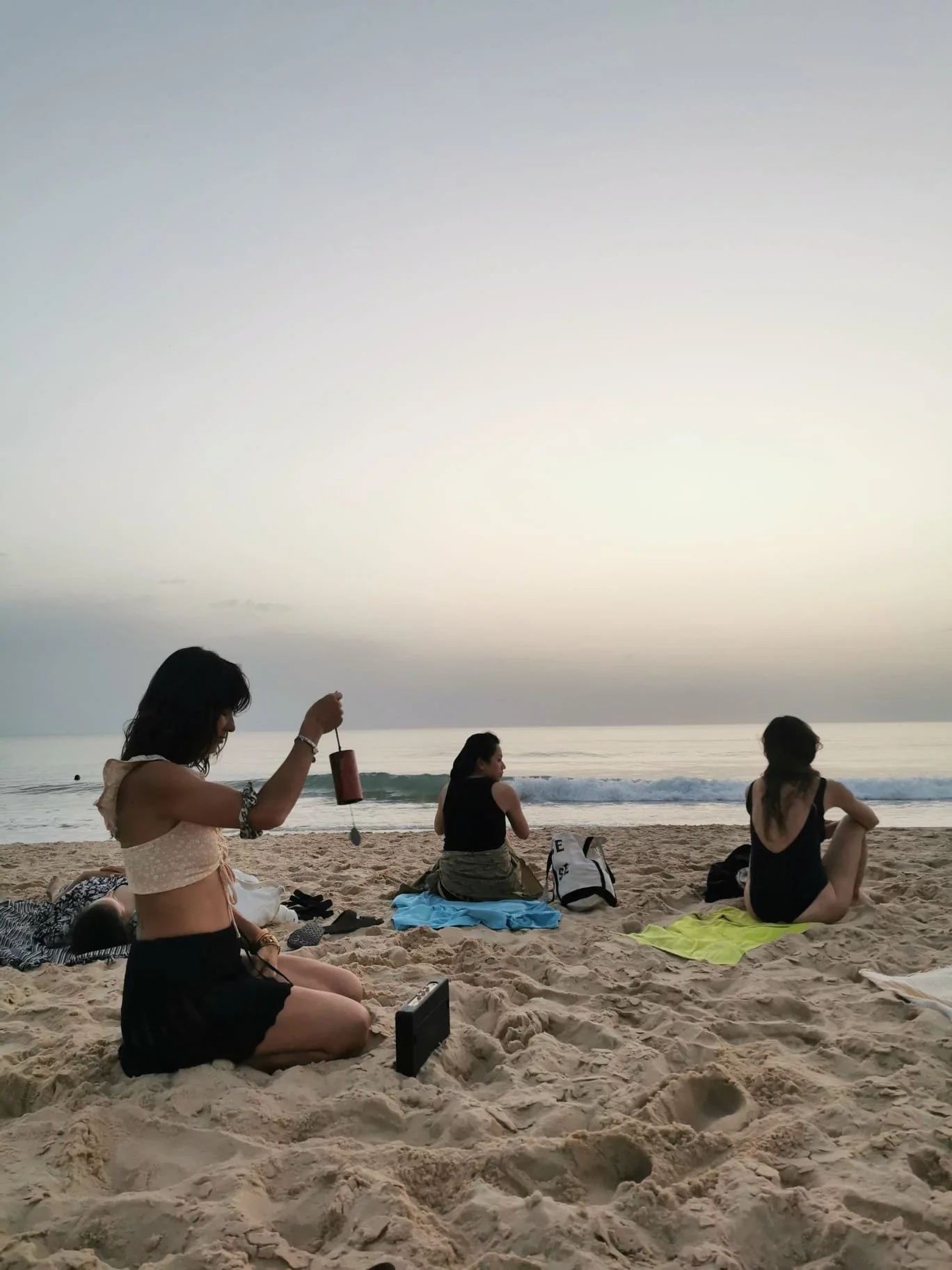 Retraite yoga doux à Lacanau : méditation et détente en bord de mer, reconnexion à l’essentiel, mai 2026