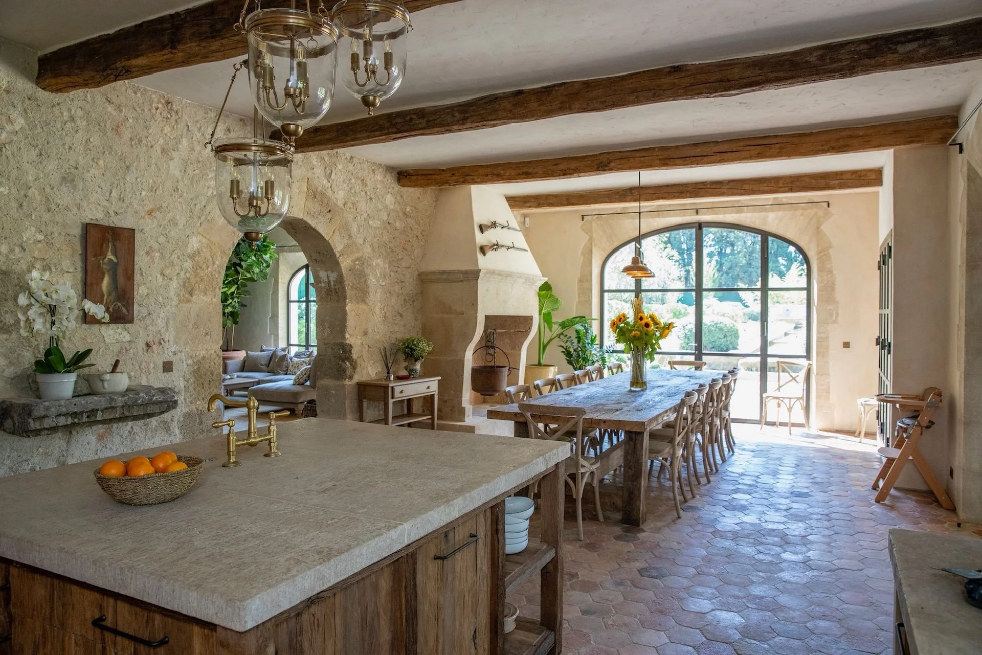 cuisine-provencale-pierre-mas-yoga.jpg	Cuisine provençale en pierre du mas - repas végétariens retraite yoga provence