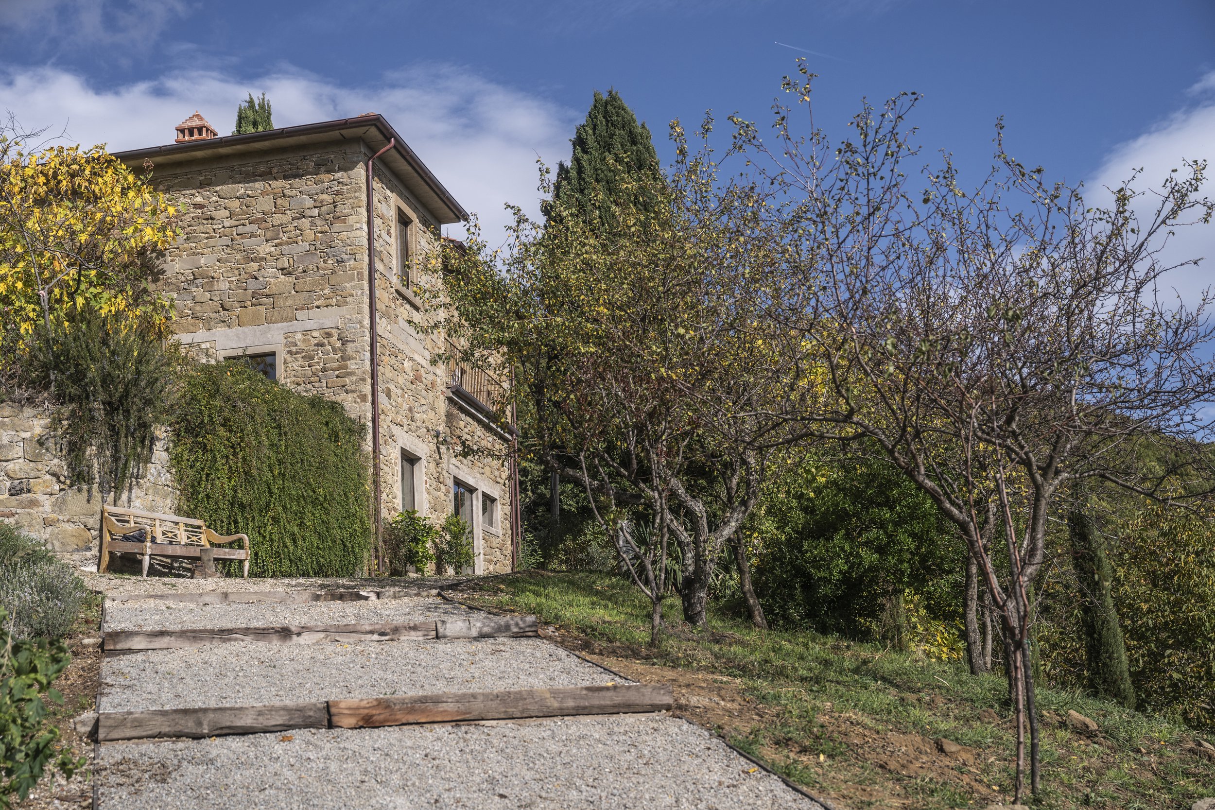 Maison Toscane vue extérieure – Retraite yoga Italie – Crédit photo : © Anne-Emmanuelle Thion