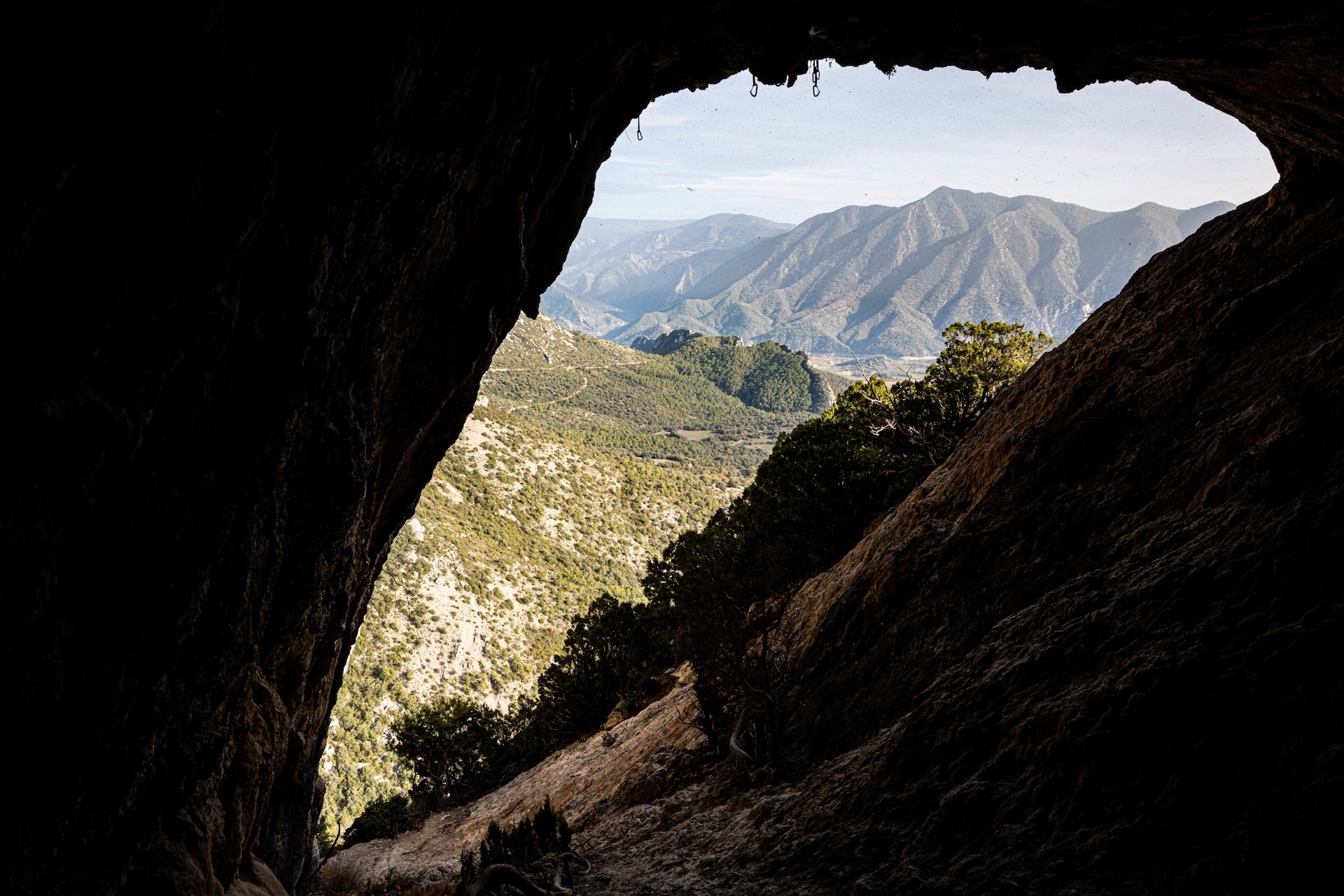 Paysage de montagne dans les Pyrénées espagnoles — retraite yoga pleine nature août 2026