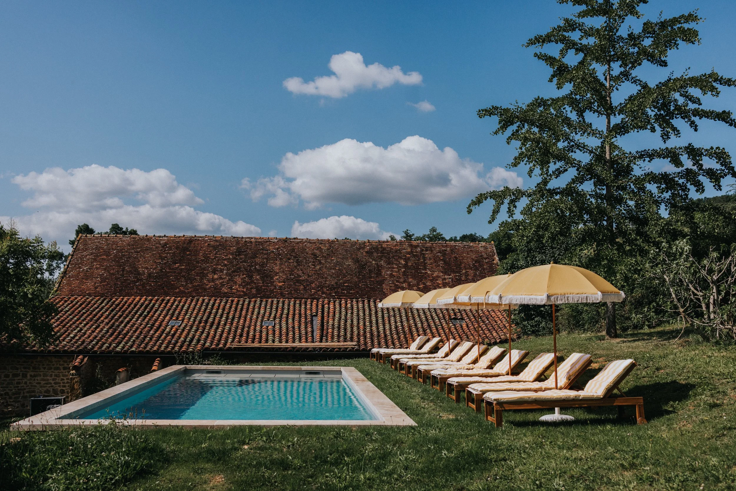 Vacances yoga en été ou retraite immersive : comment choisir sans se tromper