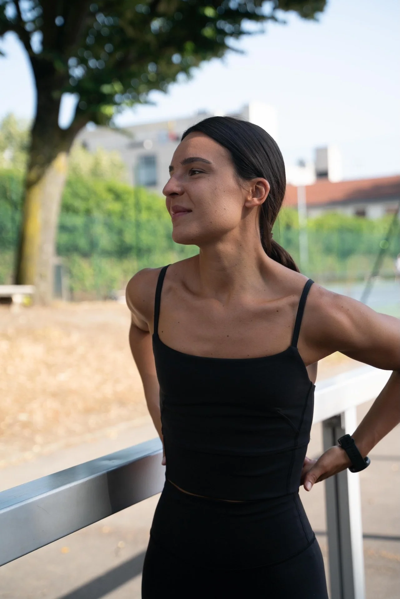 Instant de relaxation après une séance de pilates lors d’un séjour bien-être au Maroc