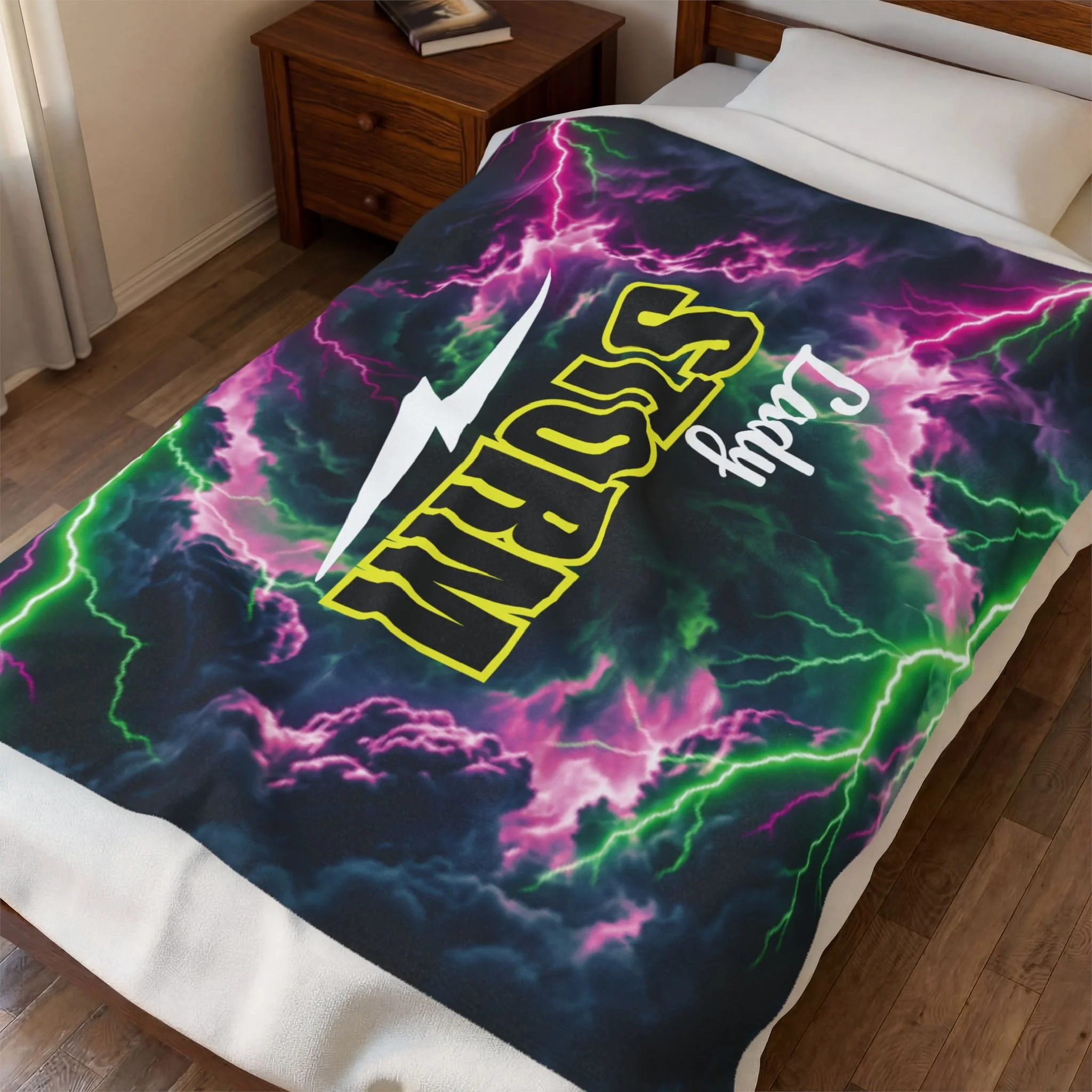 lady-storm-softball-blanket-30x40-bed.jpg