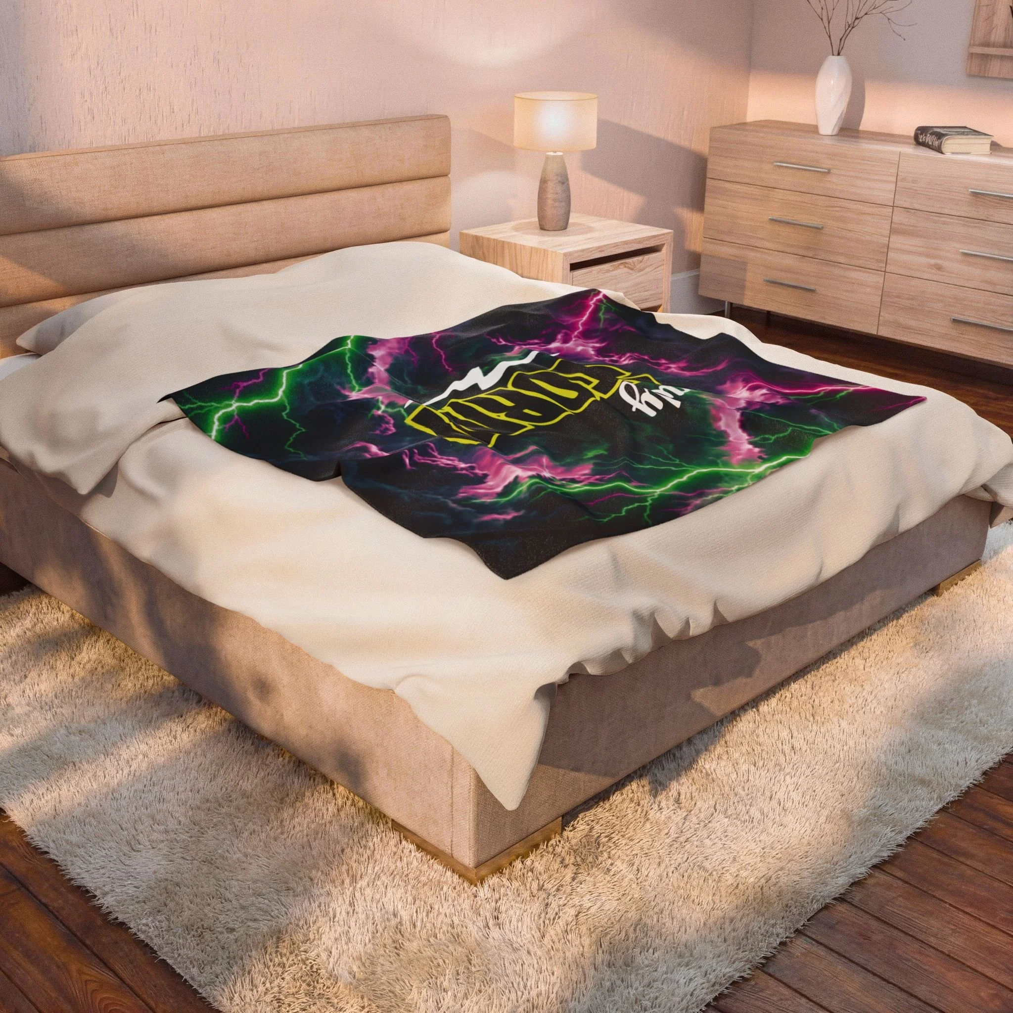 lady-storm-softball-blanket-50x60-bedroom.jpg
