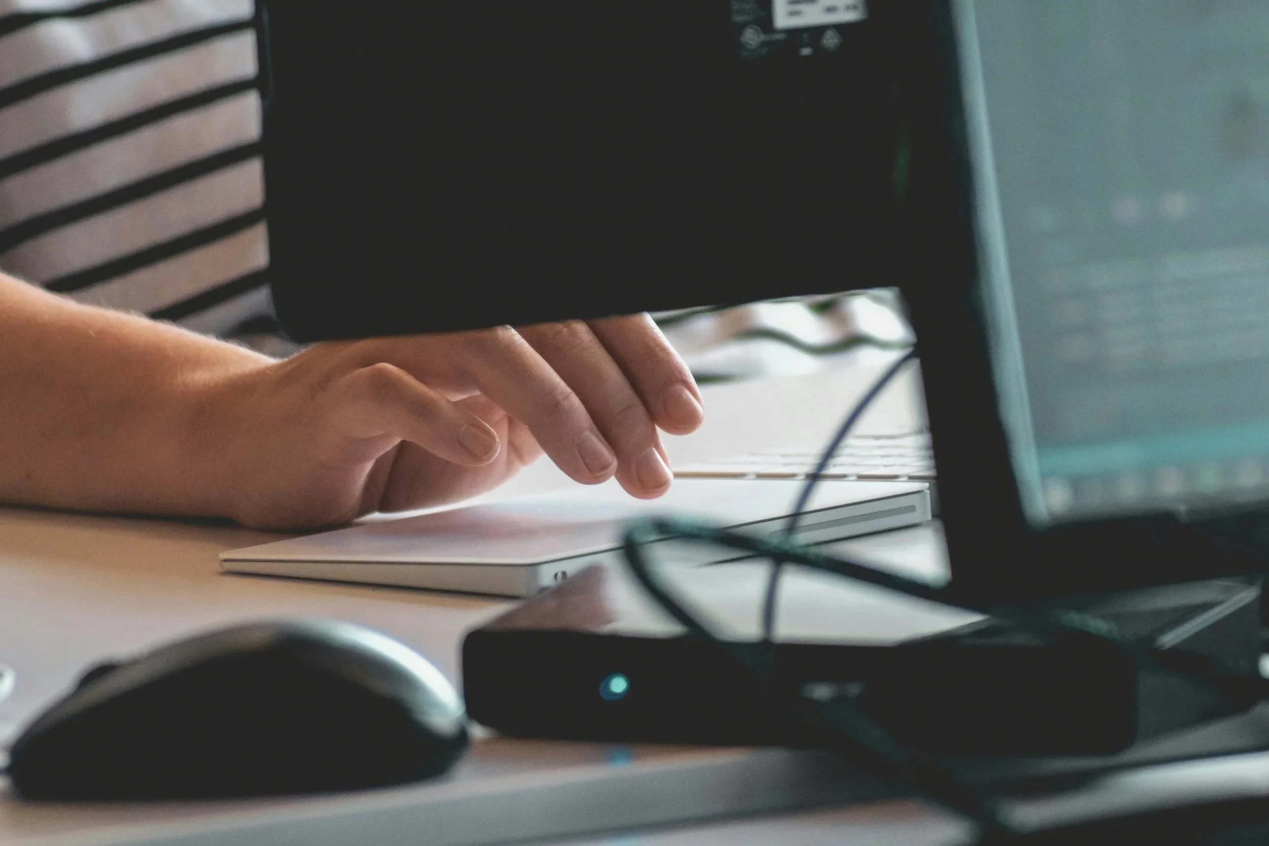 Click Wisely: How to Spot Credible Information