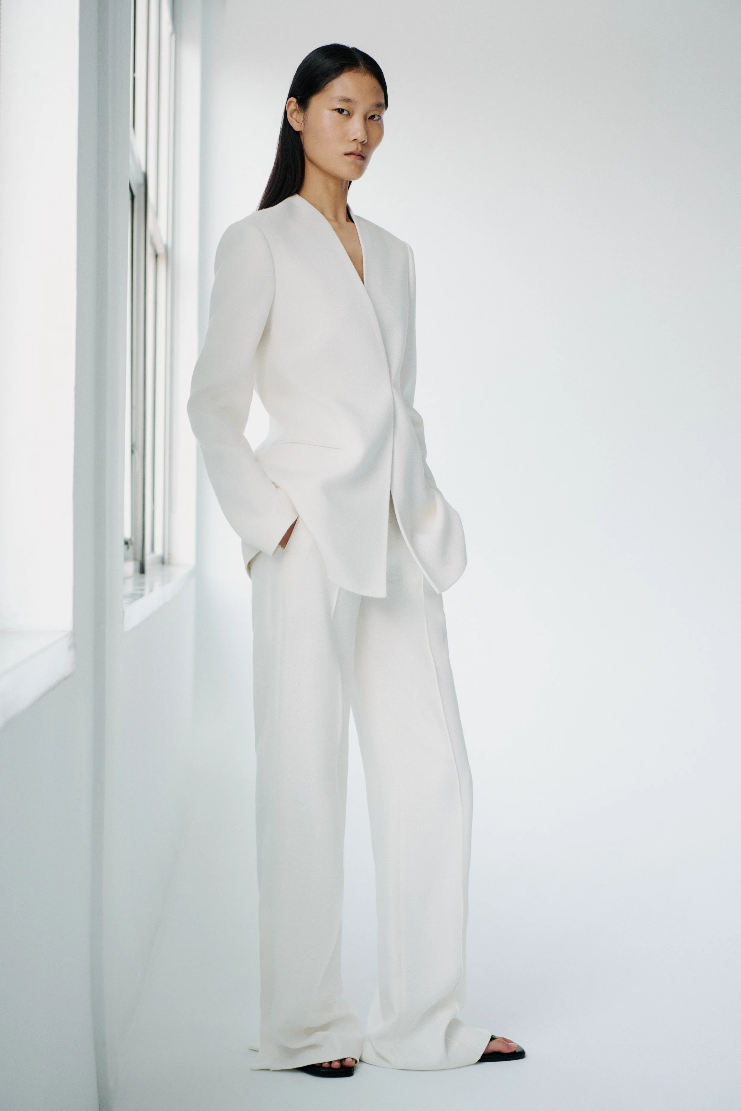 250909_DG-AdamLippes_15_024_R2 (1).jpeg