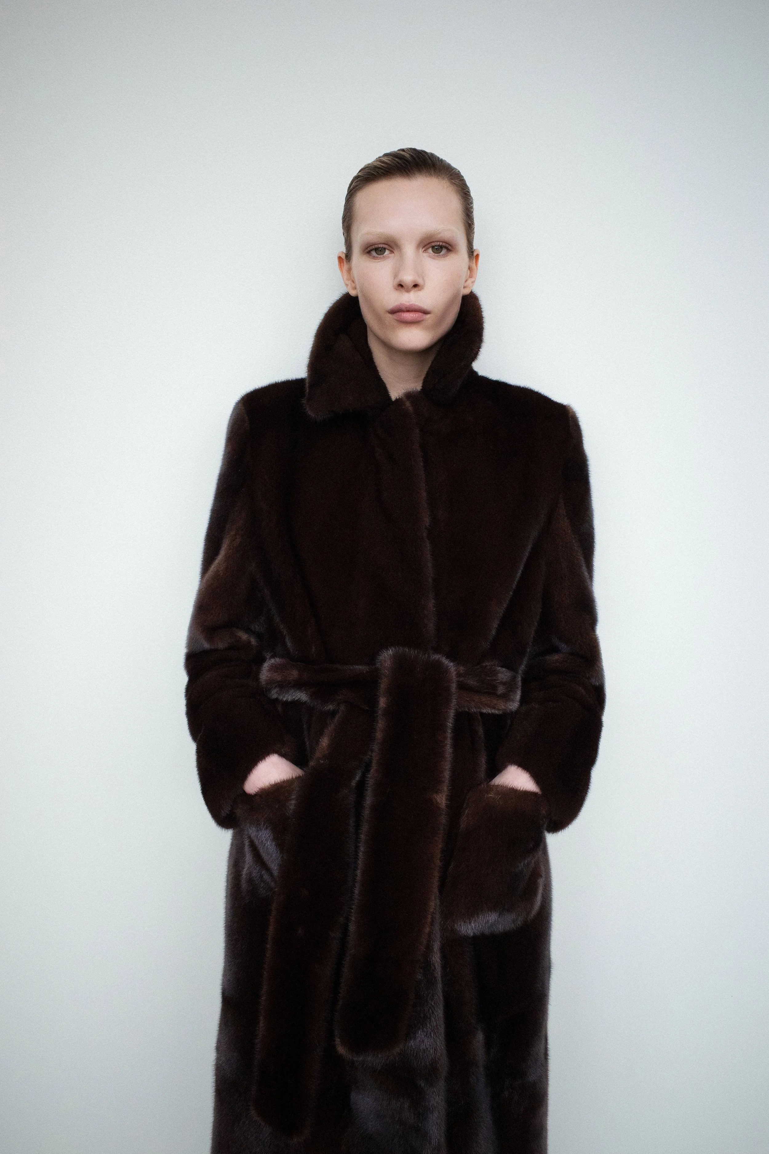 Look 12 (Detail).jpg