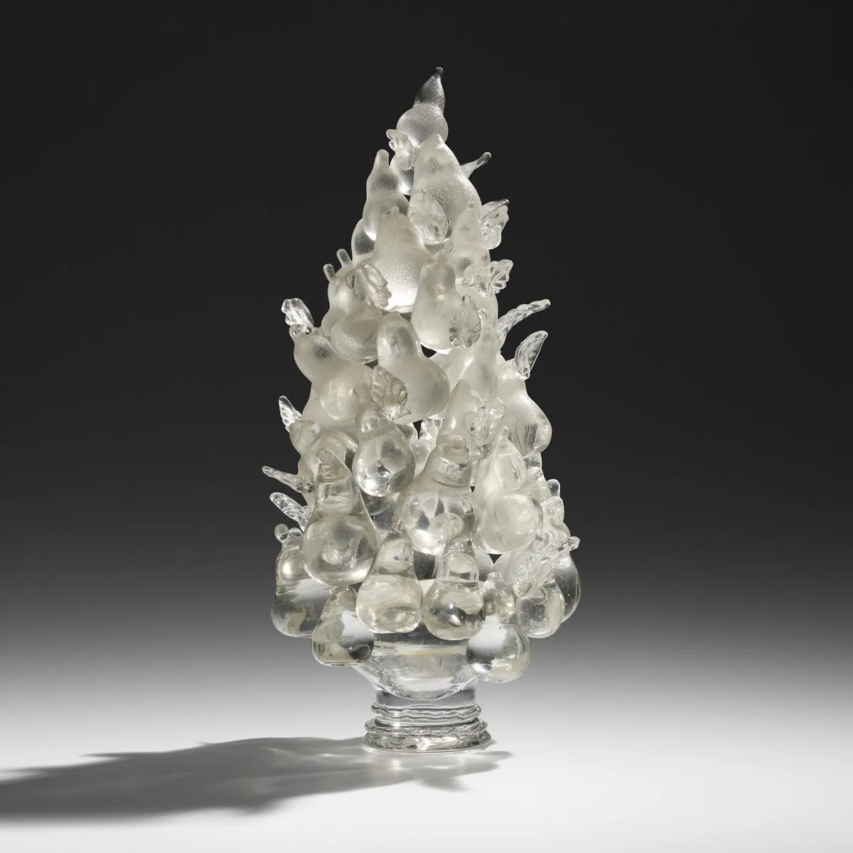 Beth Lipman
PEAR AND LEAF CENTERPIECE, 2007
handblown and etched glass, adhesive
25 1/8 x 13 x 12 in.    64 x 33 x 30 cm. 
