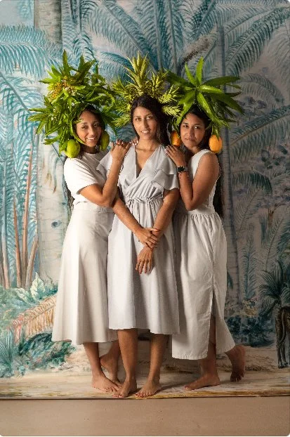 RR HERMANAS CARVAJALINO 39B.44.jpg