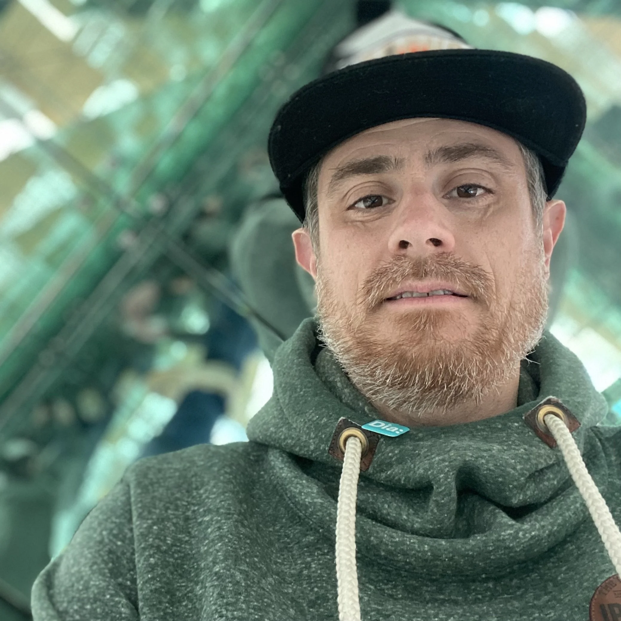 Headshot of Louis Petersen