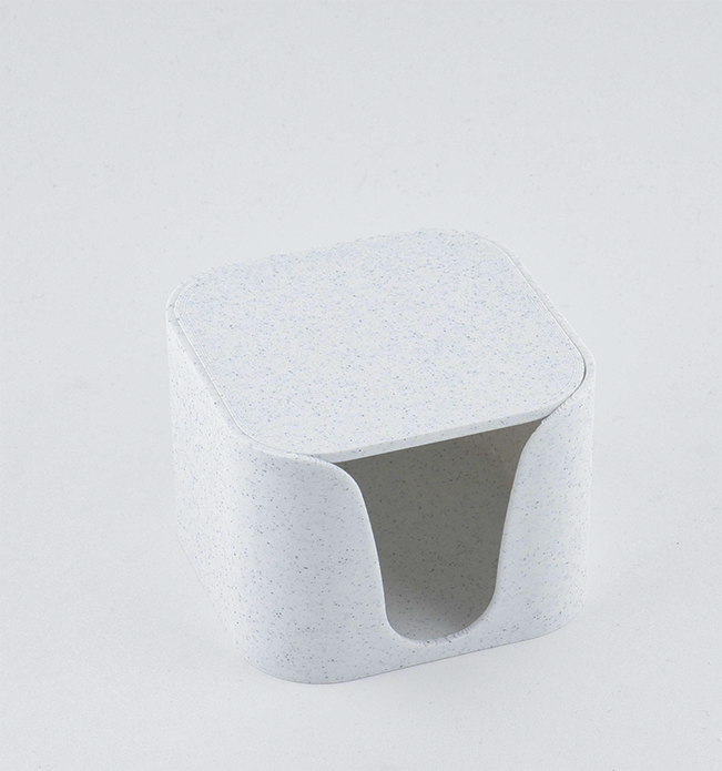 Cheeks Ahoy Ivory Caddy.png