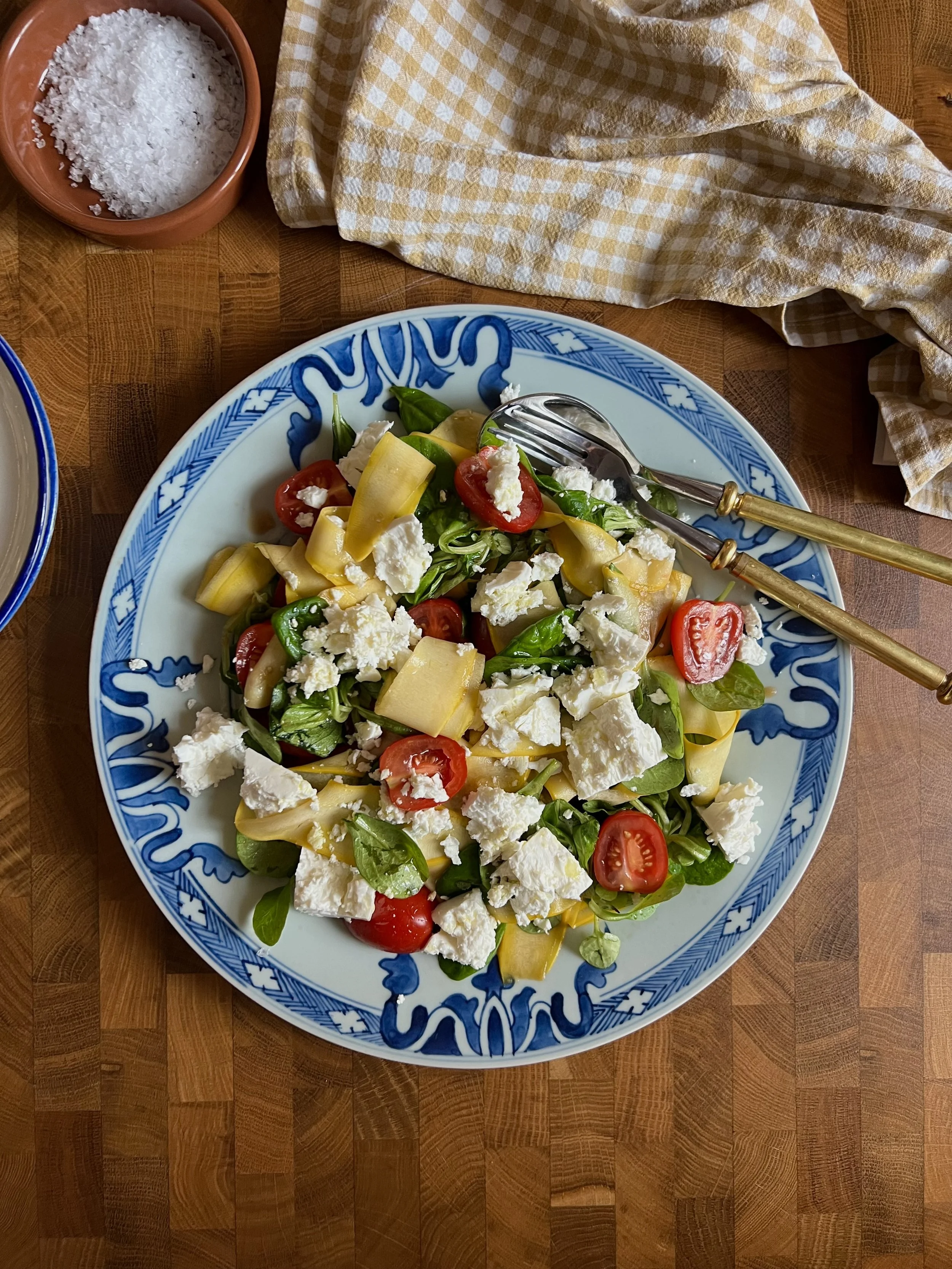 Squashsalat med feta
