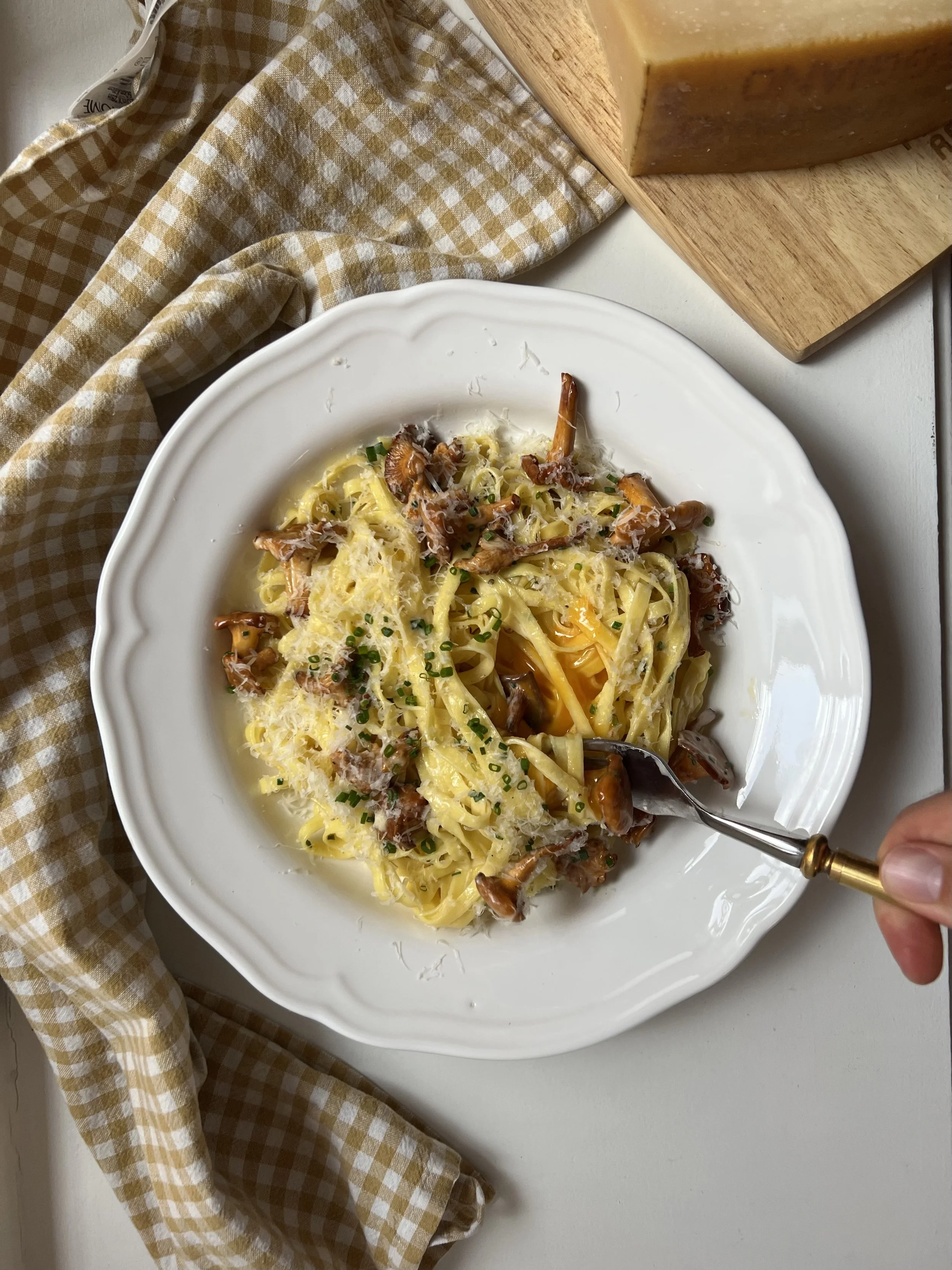 Tagliatelle med kremet kantarellsaus