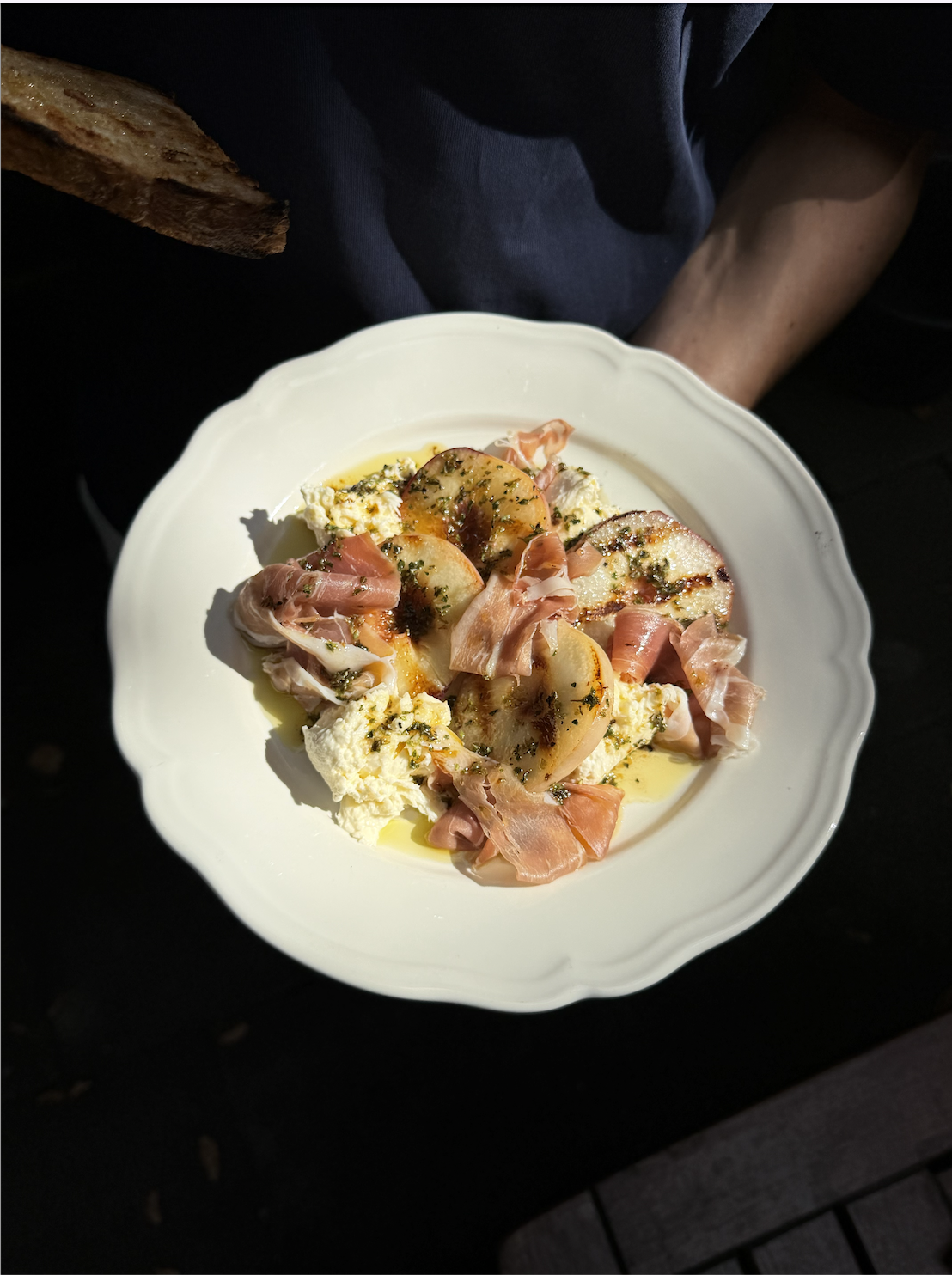 Grillet fersken med prosciutto og mozzarella&nbsp;
