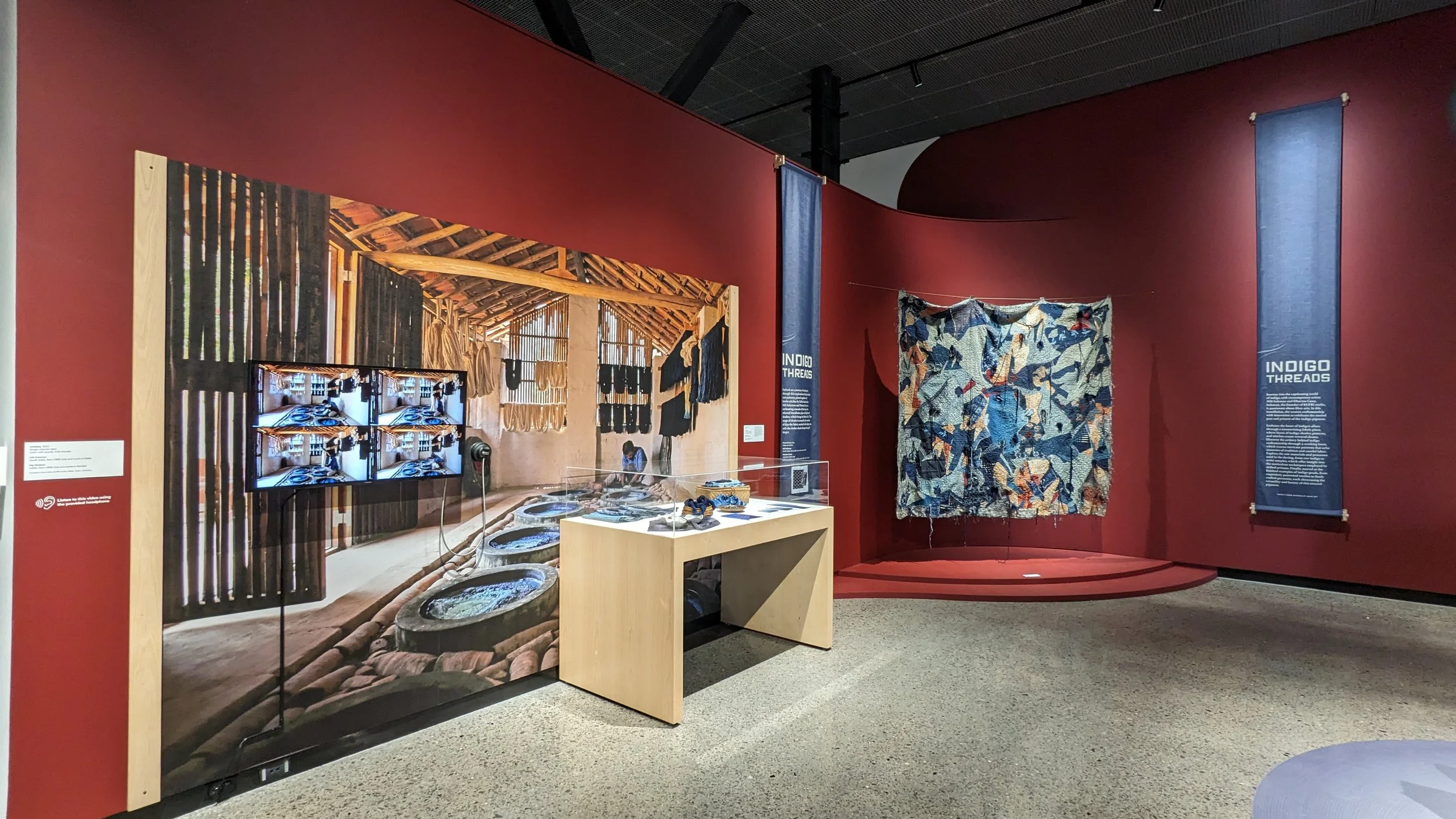 Indigo Threads Gallery
