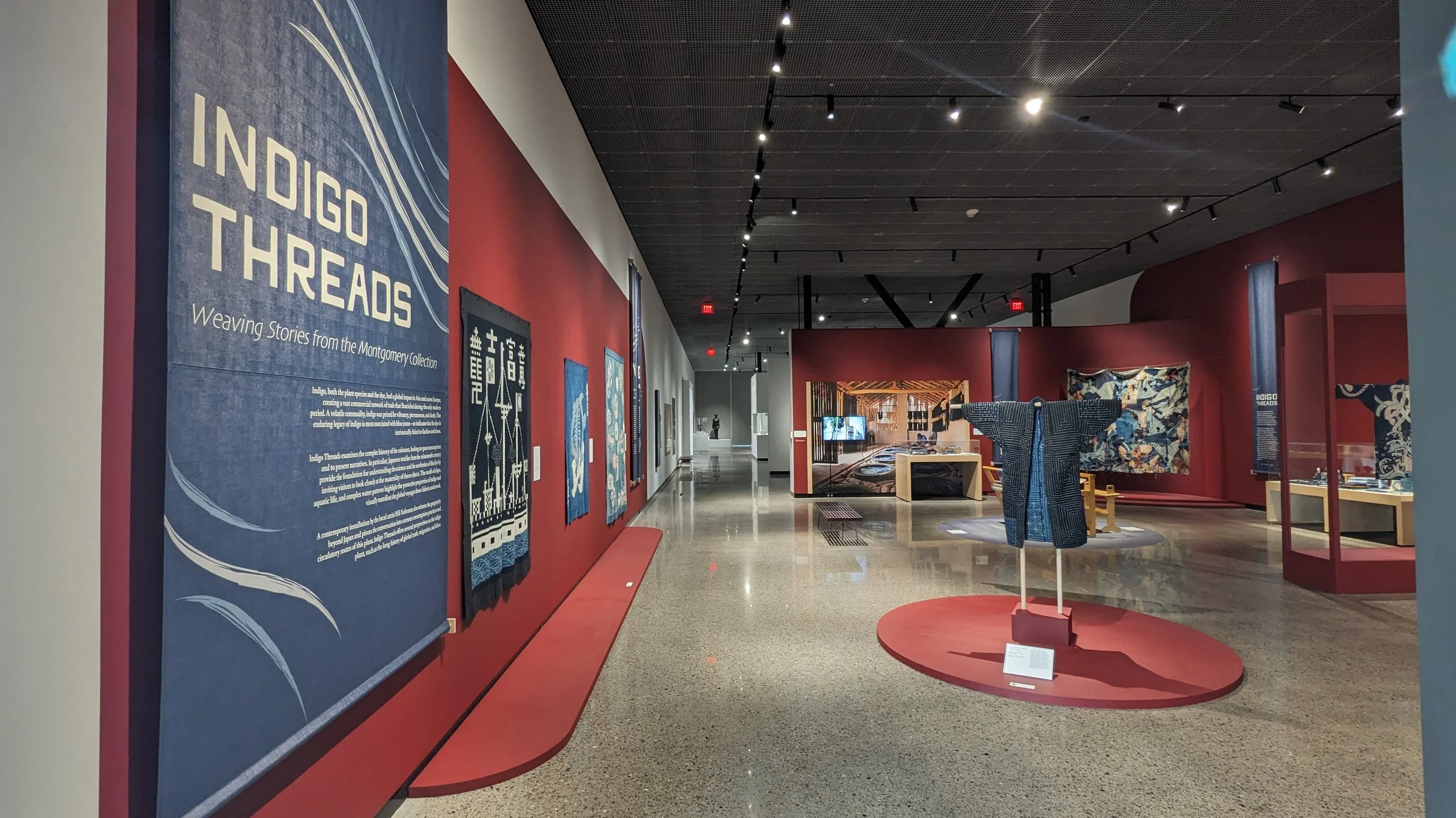 Indigo Threads Gallery