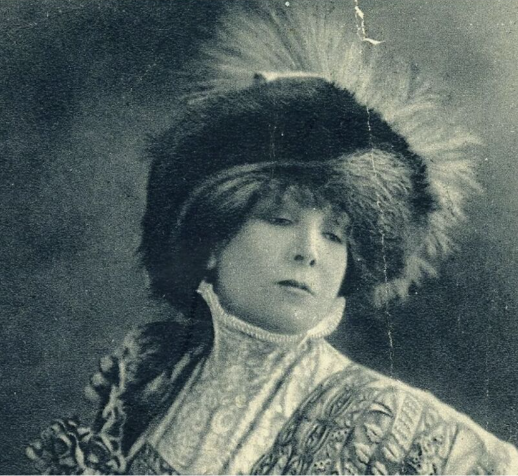 Target Audience. Target Investor.