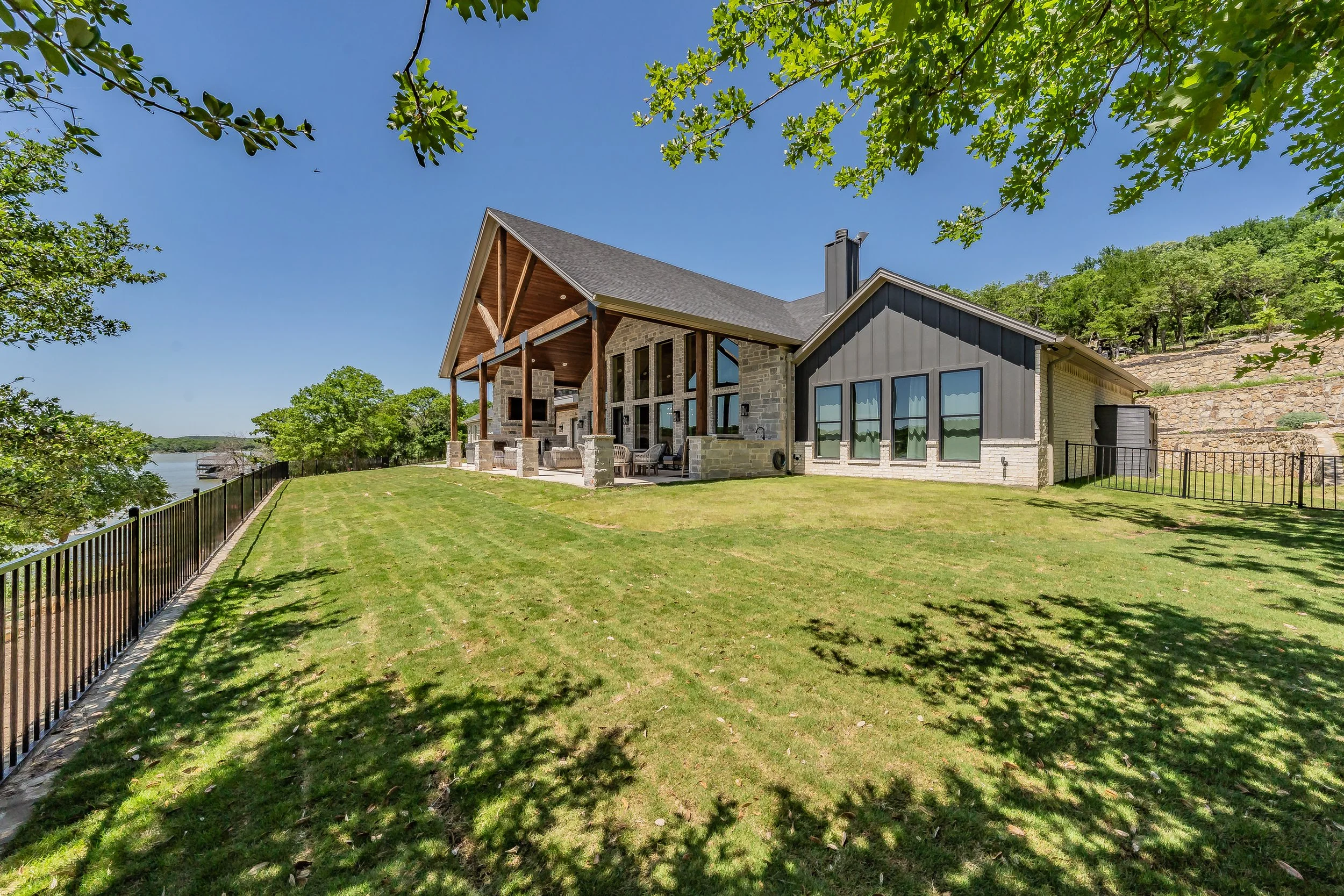 290GrandHarborBlvd-10.jpg