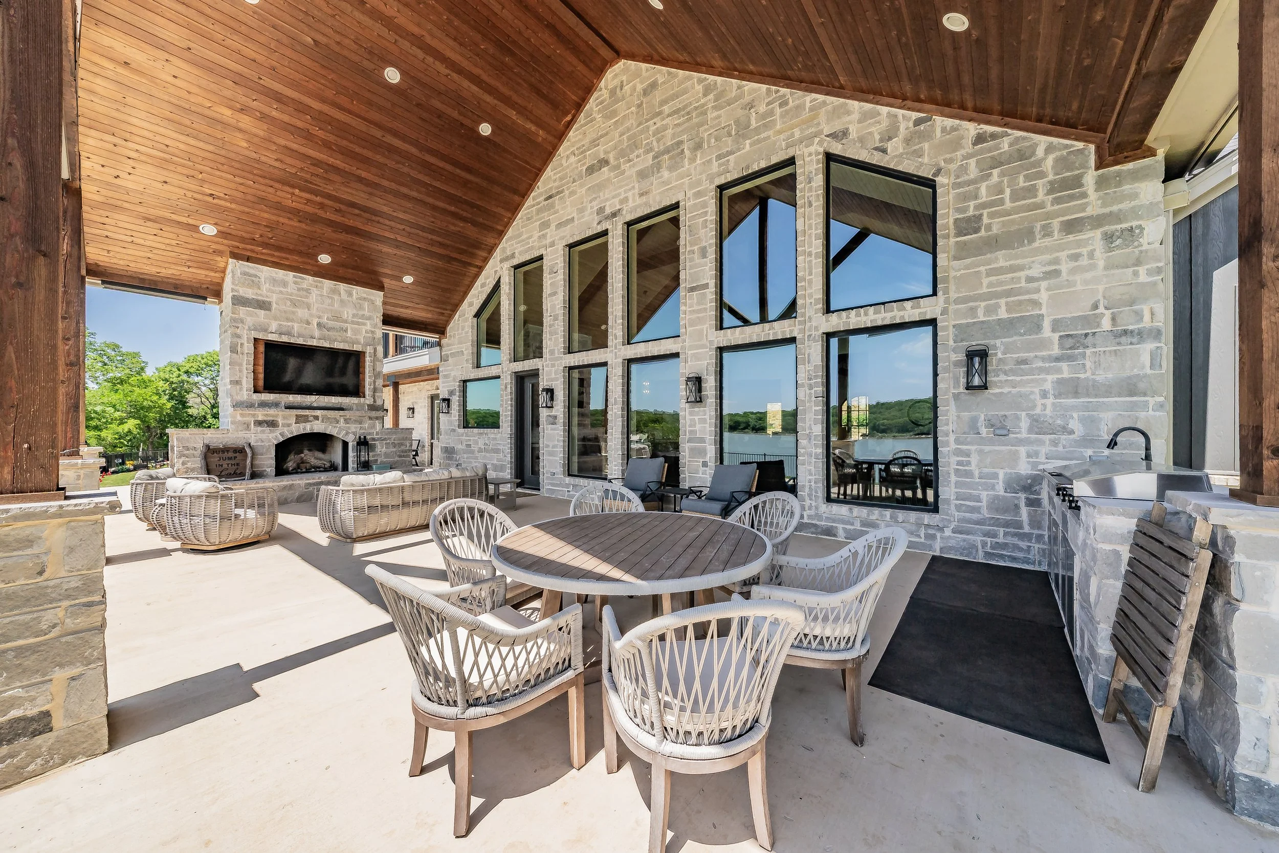 290GrandHarborBlvd-6.jpg