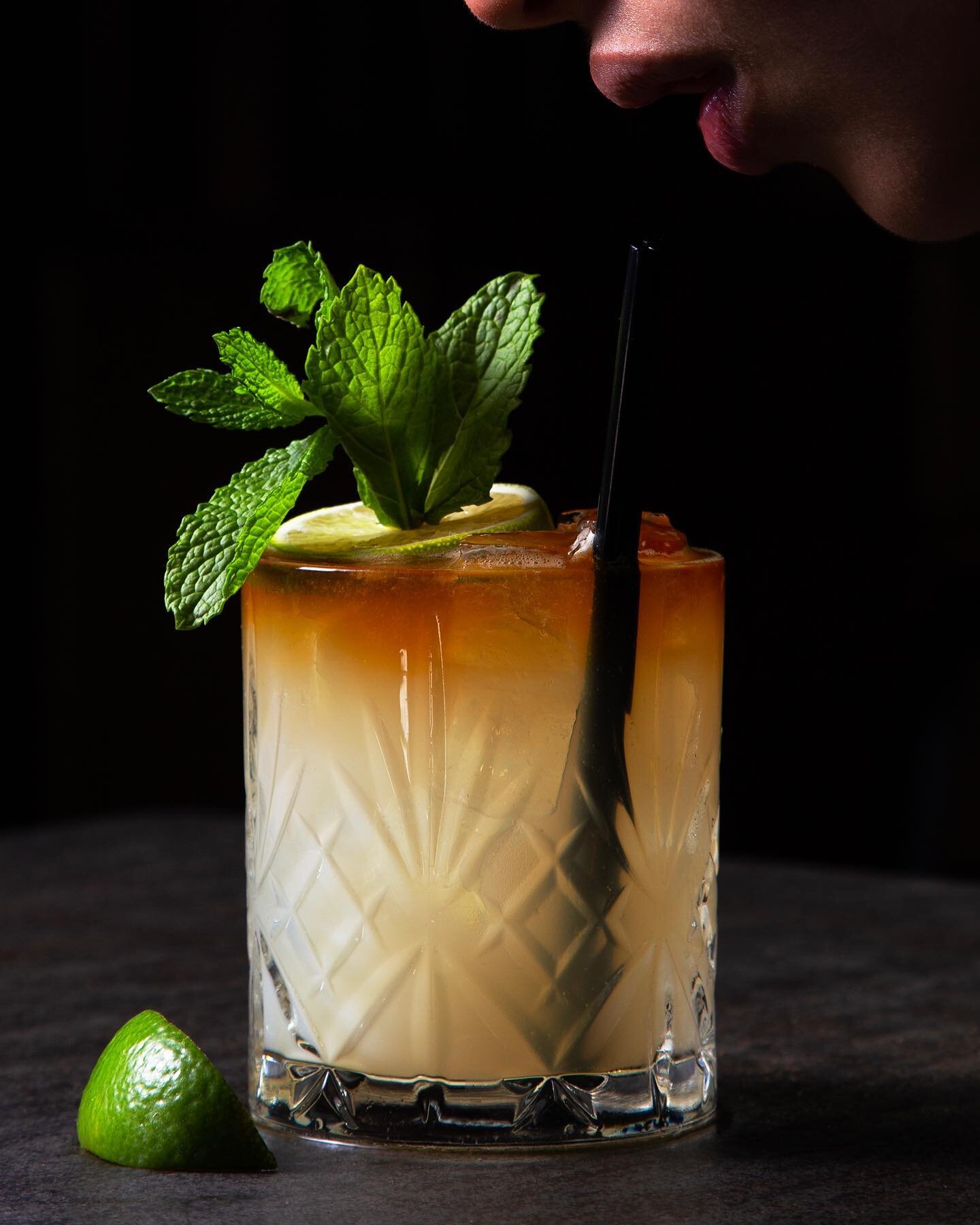 Lean in for an unforgettable sip of our Mexican Mai Tai 🫦

With gustoso blanco y a&ntilde;ejado rums, dry Cura&ccedil;ao, orgeat, lime @gustosorum @icuracao_usa 

#craftcocktails #maitai #bartender #cocktail #maitaid #mixology #ladrinks #sips #drink