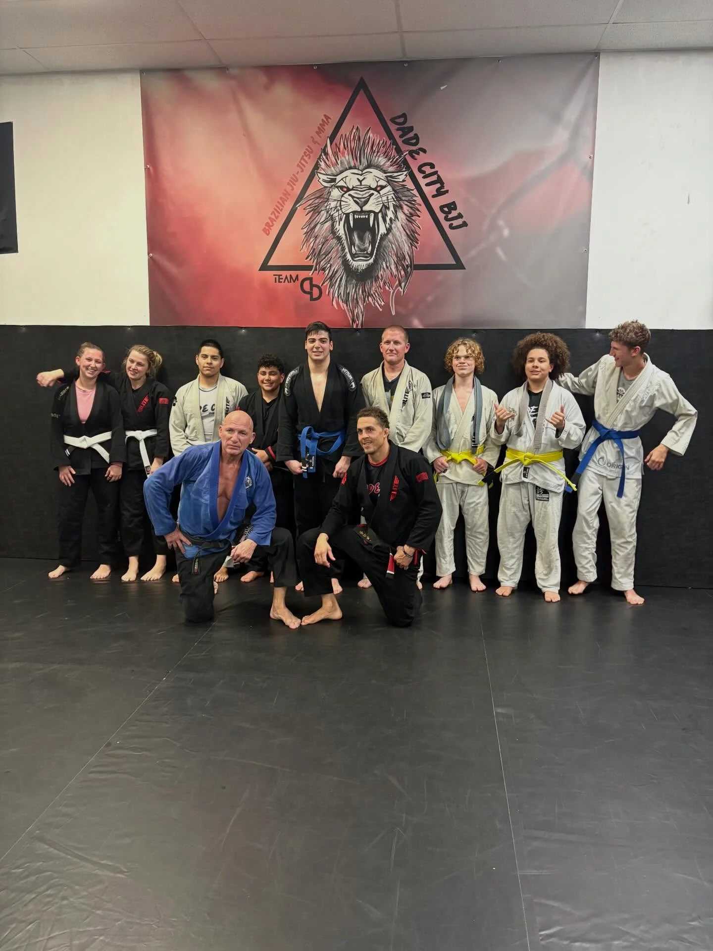 Congratulations to all of our students who were promoted this week!! 

A little piece of tape or new color on a belt may not mean much to some outside of the jiu jitsu world, but iykyk! 🩸🥵😢 

#jiujitsu #dadecity #martialarts