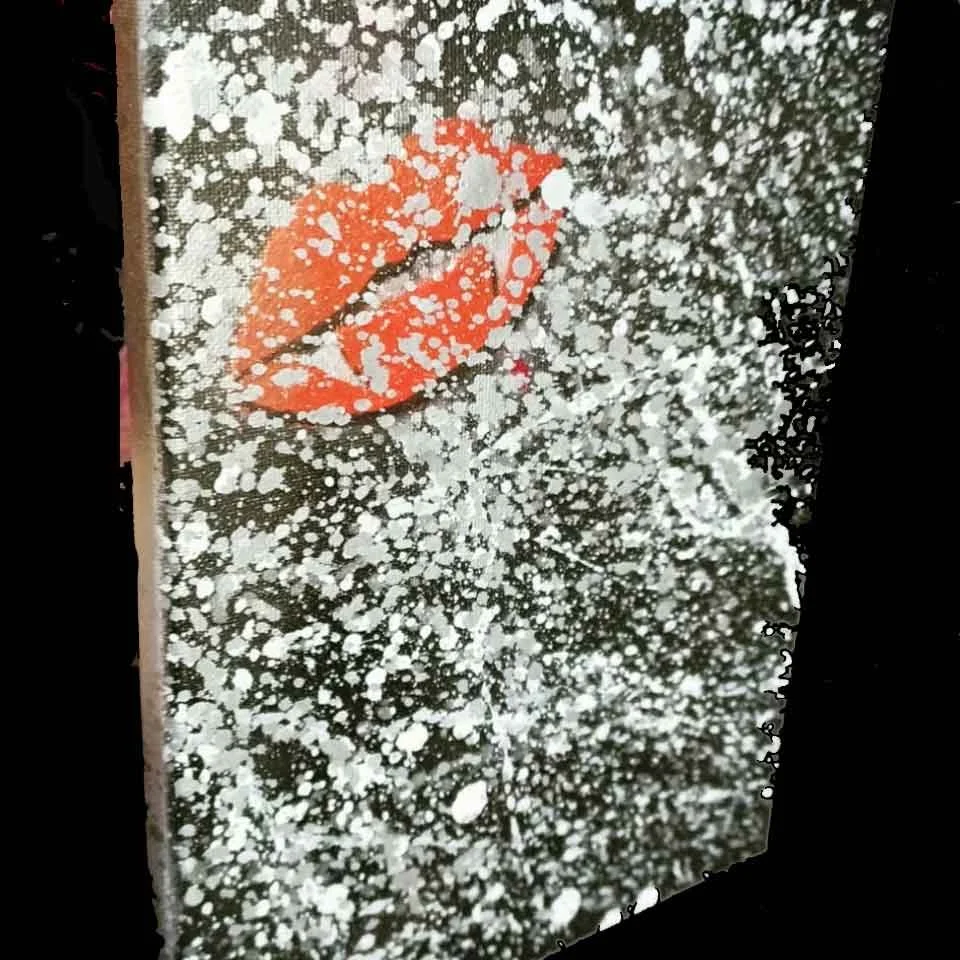 Snowy night for kissing