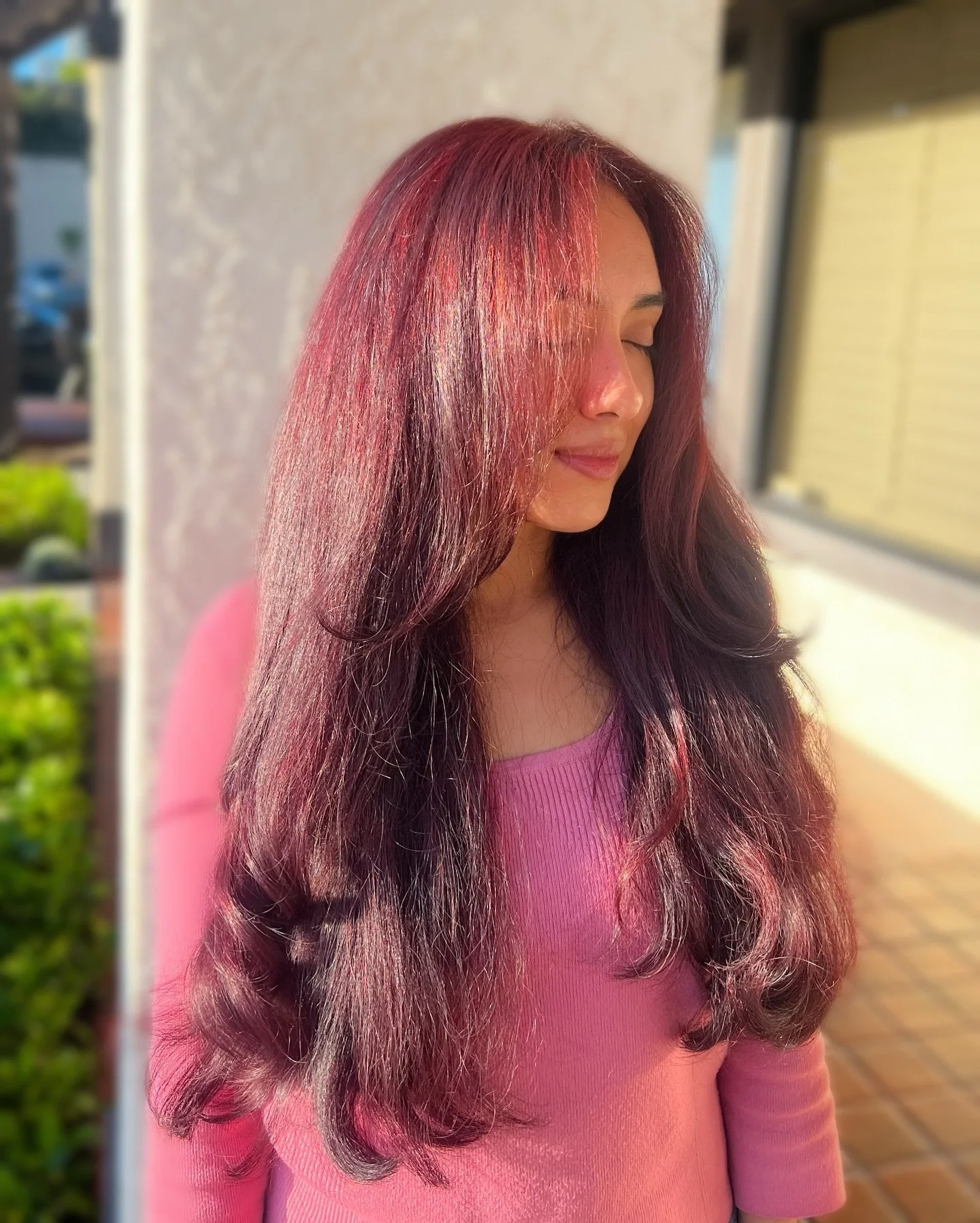 Red hair is having a moment, and I&rsquo;m here for it. From soft violet tones to warm browns or bold brights, let&rsquo;s explore what feels like you. Book your color session or consultation.