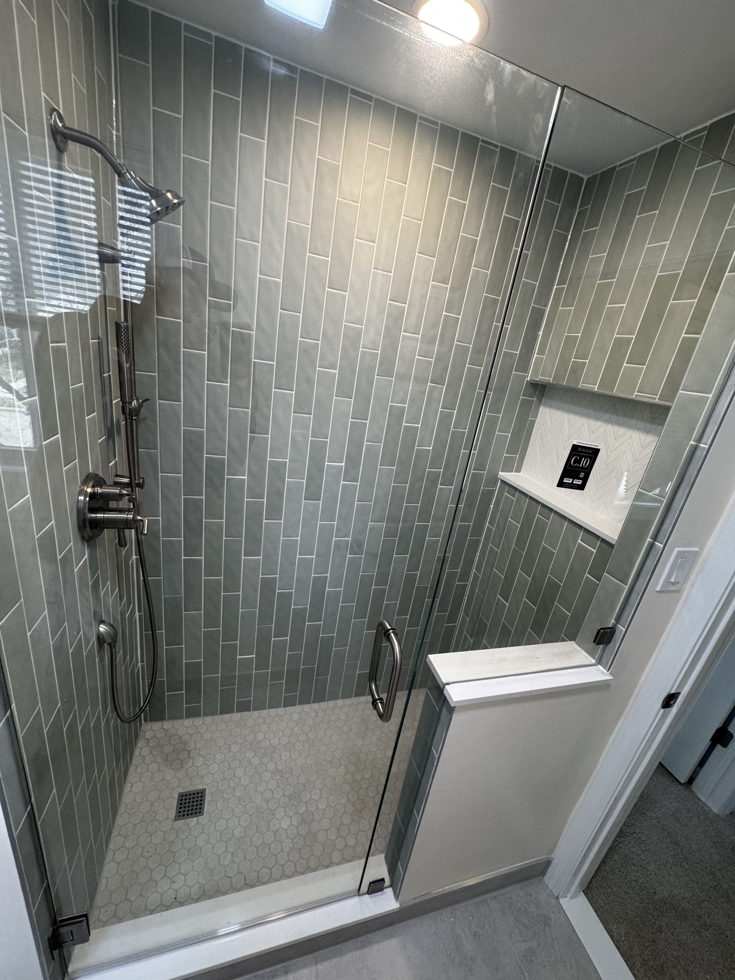 Exterior Siding & Roof 