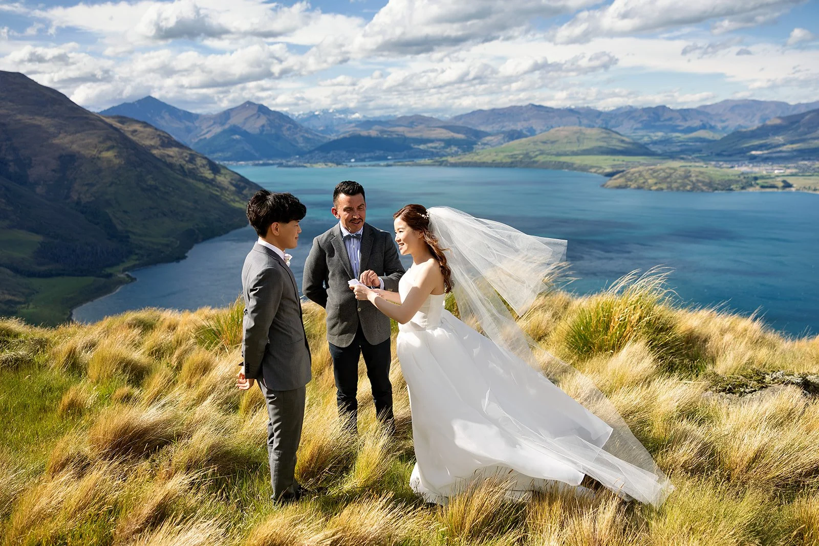 SHELDONBRIDGET_222PHOTOGRAPHICSTUDIOS_QUEENSTOWN_241203_159_websize Jason.jpg