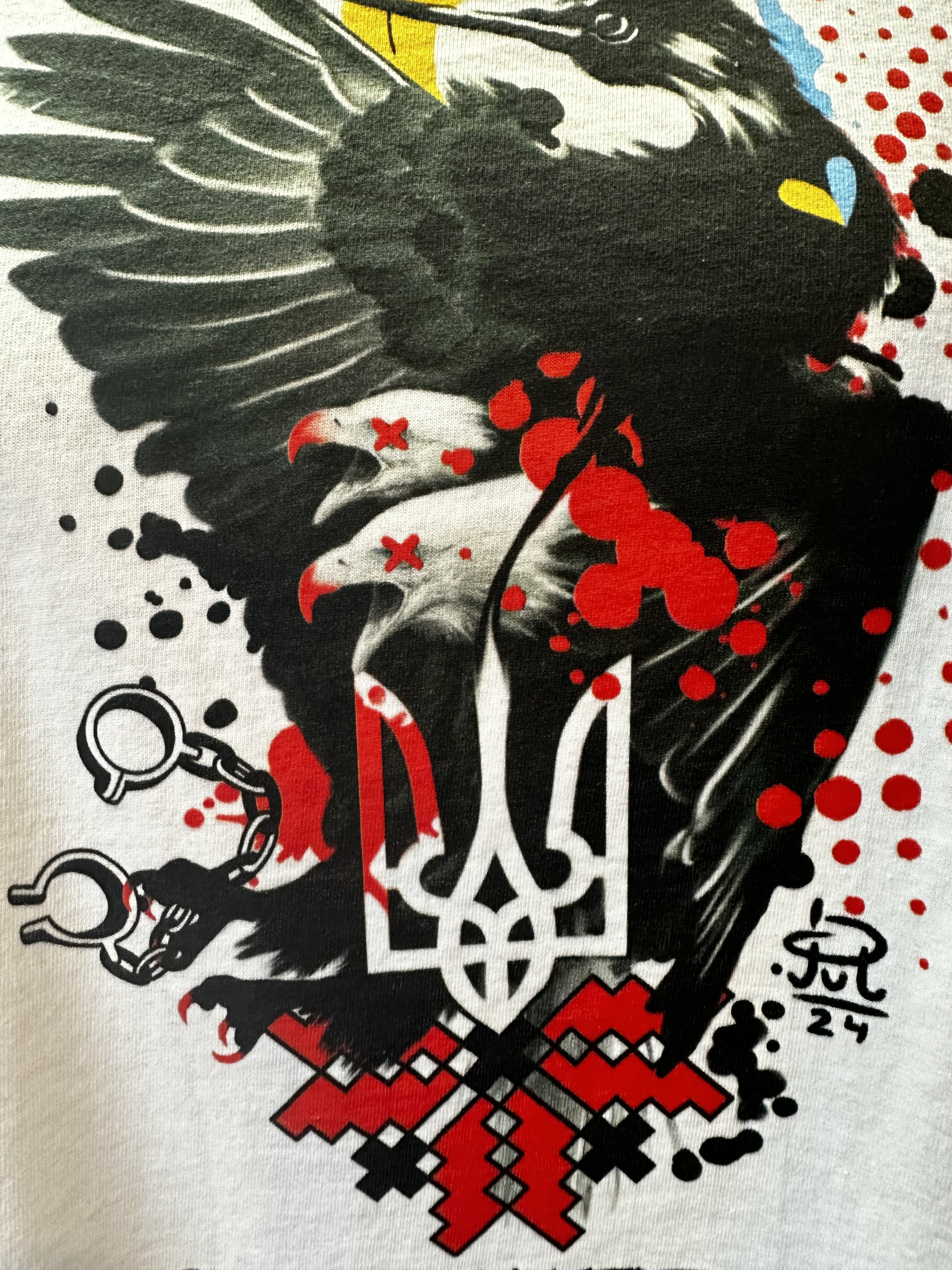 Support Ukraine Unisex T-Shirt details