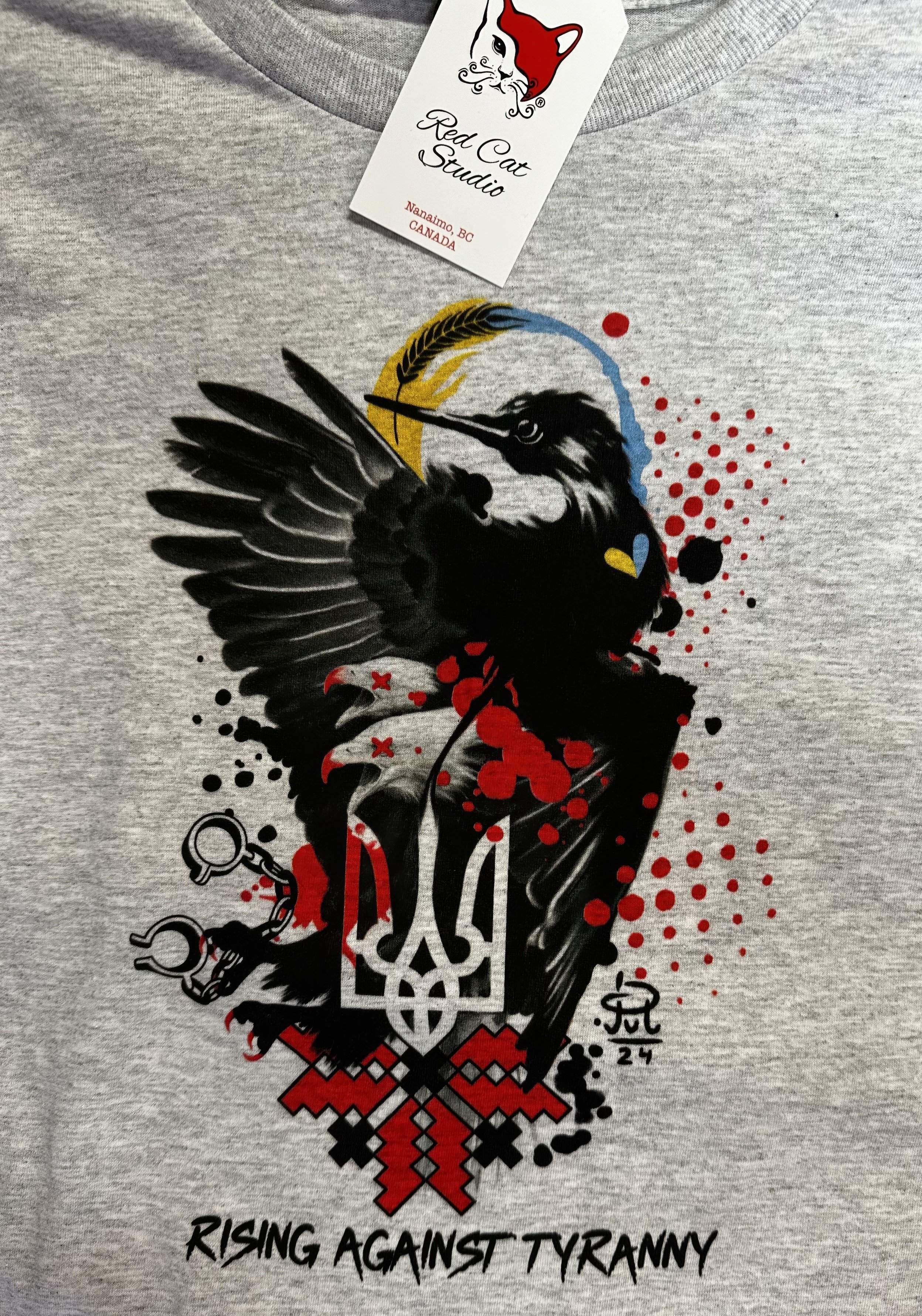 Support Ukraine Unisex T-Shirt ash closeup