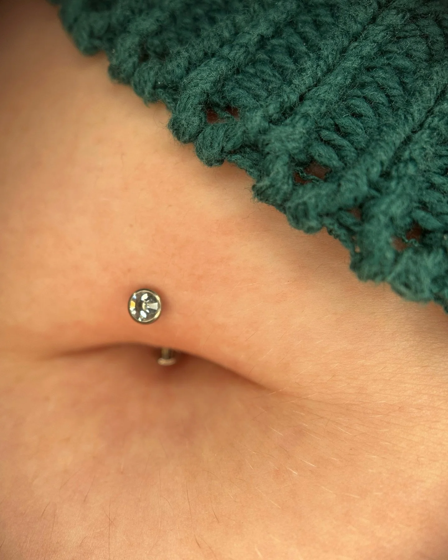 ✨ Floating Bellybutton Piercing &mdash; Made for Your Anatomy ✨
This carousel showcases our floating navel piercing along with some of the jewellery options available for this style. Floating jewellery is ideal for clients whose bellybutton collapses