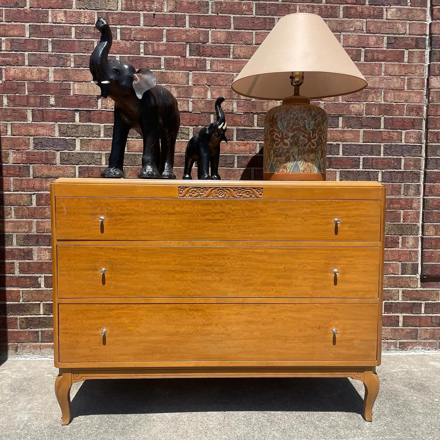 Lovely three drawer wooden chest by Rway with great curvy feet, 36&rdquo; tall 47&rdquo; wide 22&rdquo; deep, $575. 
🐘 Leather wrapped elephants, large 22&rdquo; tall, 19&rdquo; wide, $45 &amp; small, 13&rdquo; tall, 13&rdquo; wide, $30.
💡 Tulip po