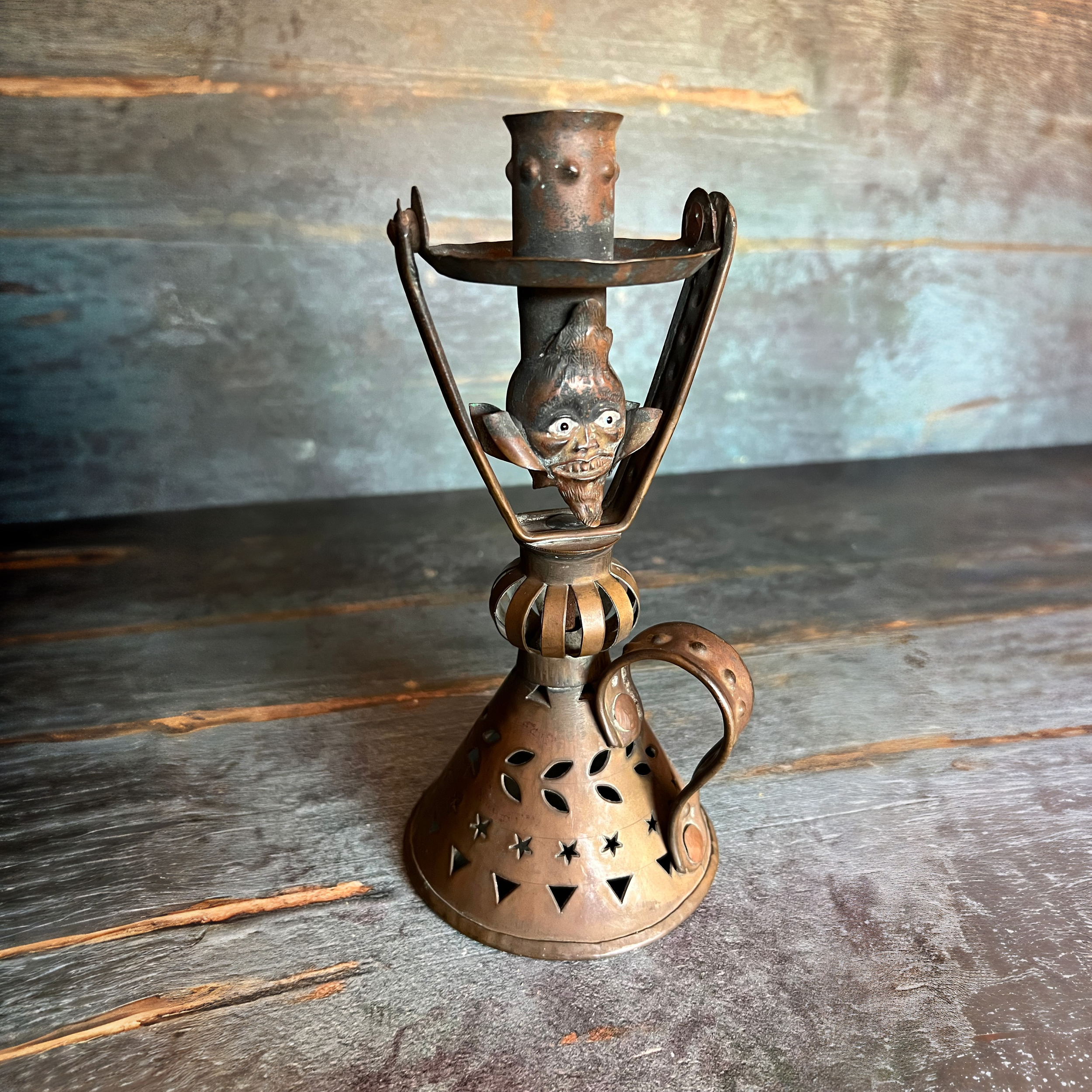 5_CANDLE HOLDER.png
