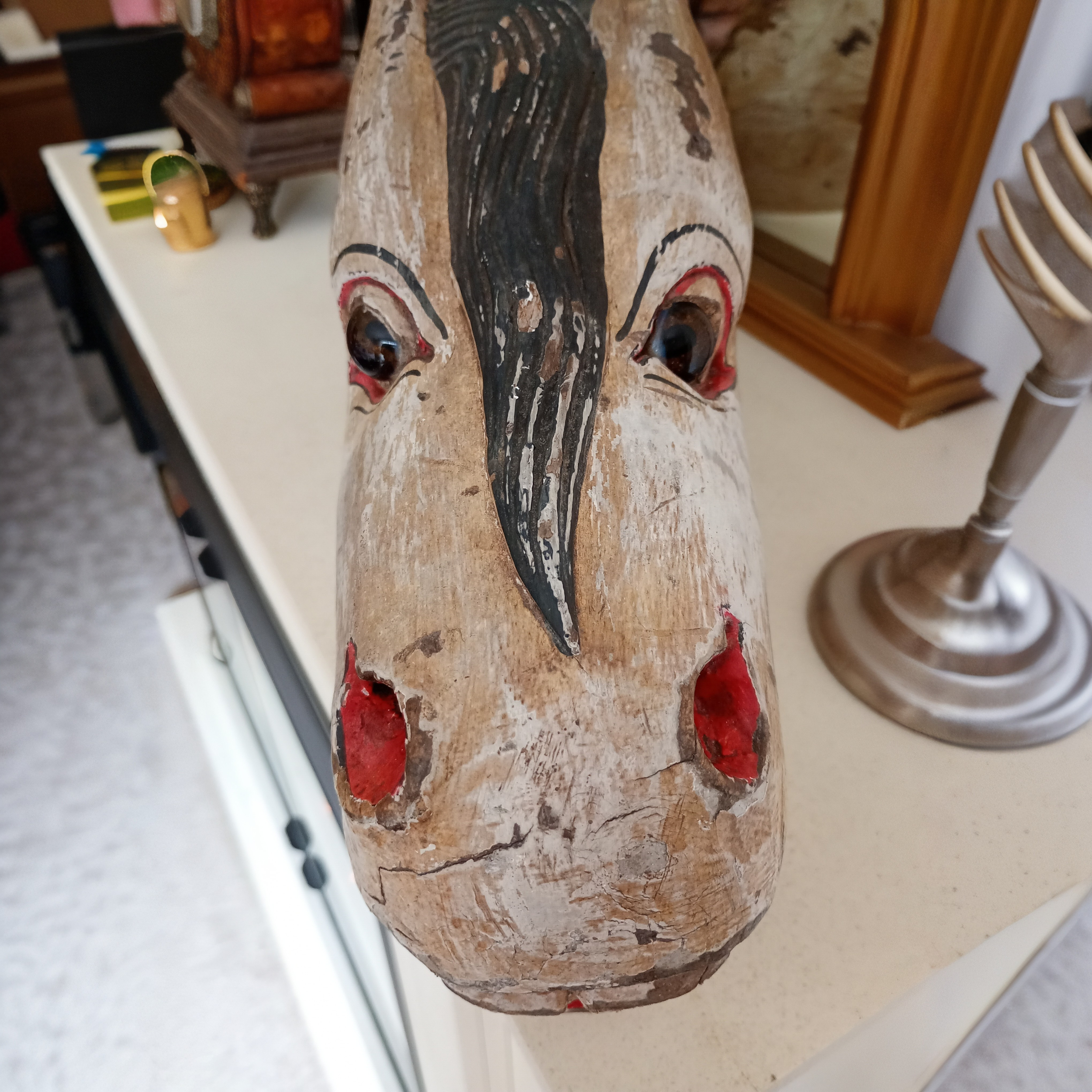 10_WEBSITE_HORSES HEAD.png