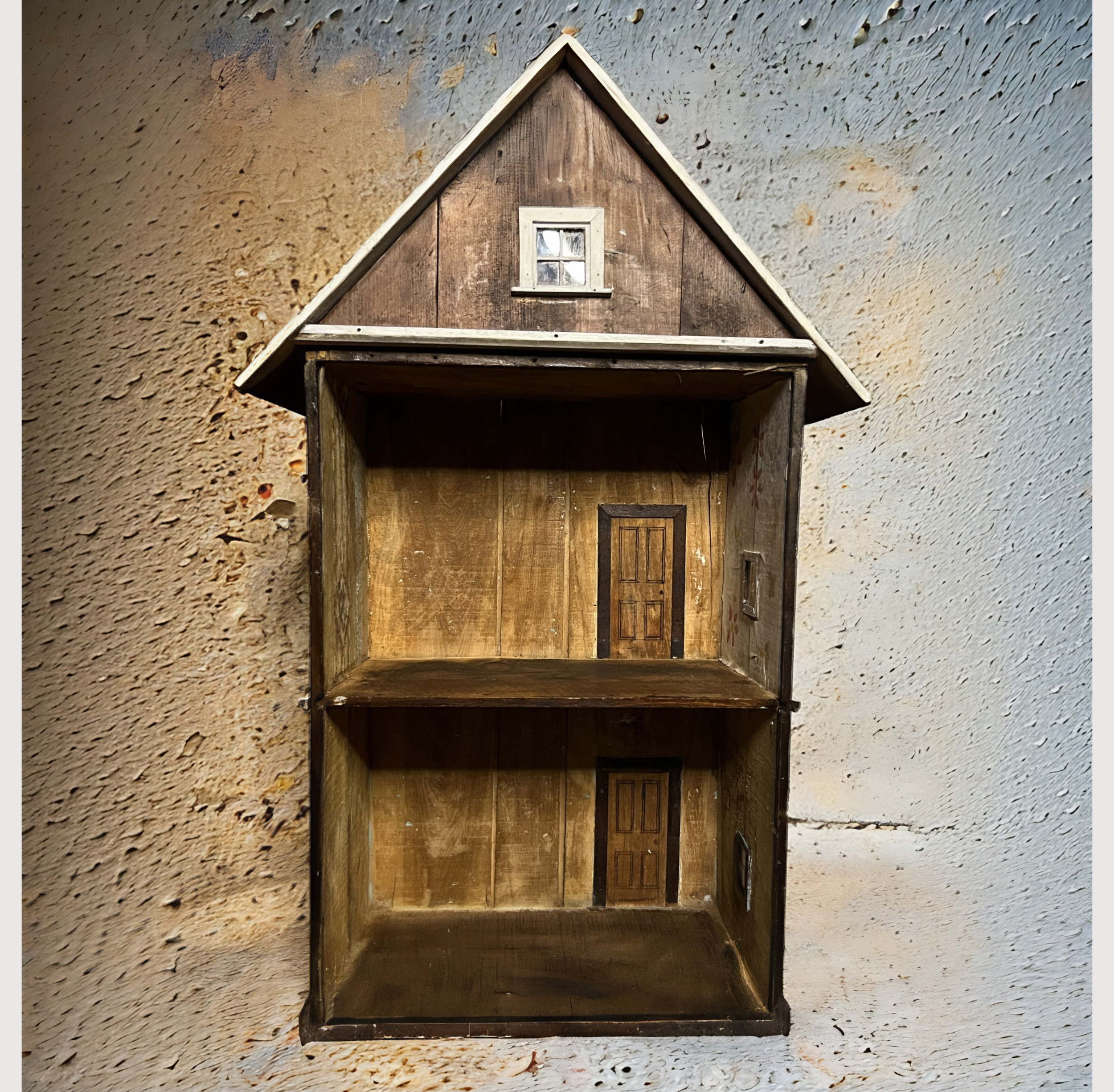 10_DOLLS HOUSE.png