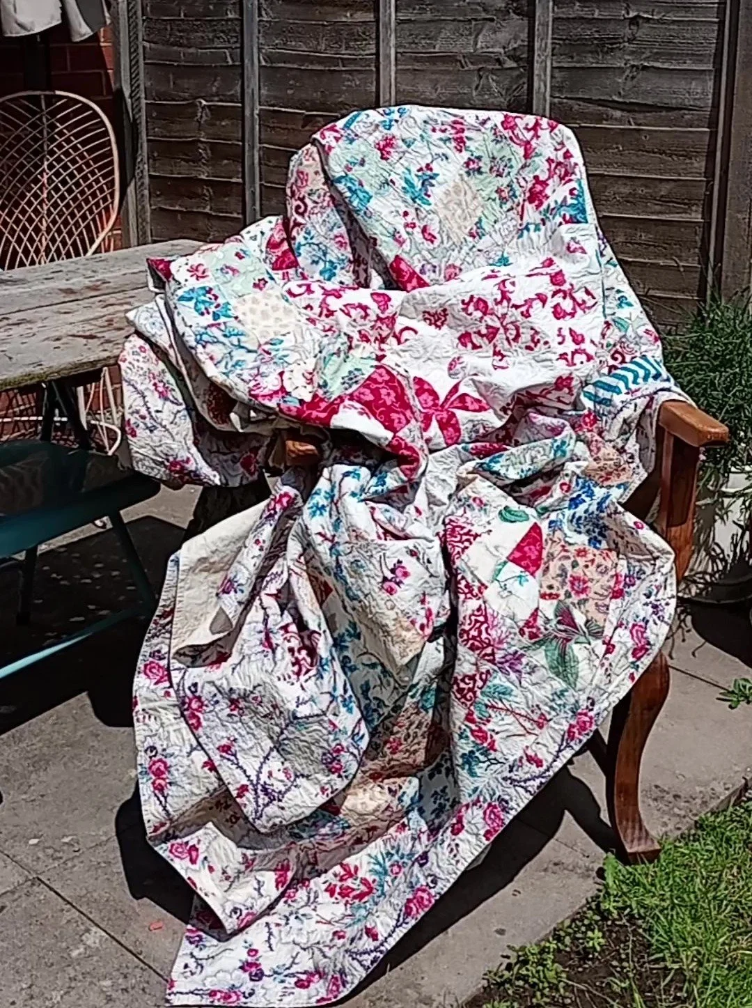 Vintage Floral Patchwork Quilt