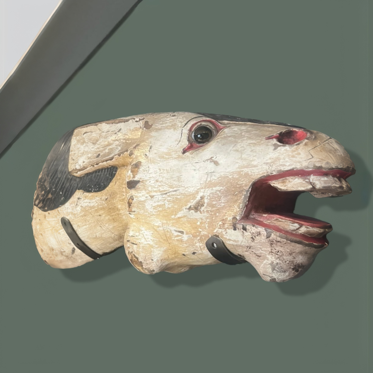 3_WEBSITE_HORSE HEAD.png