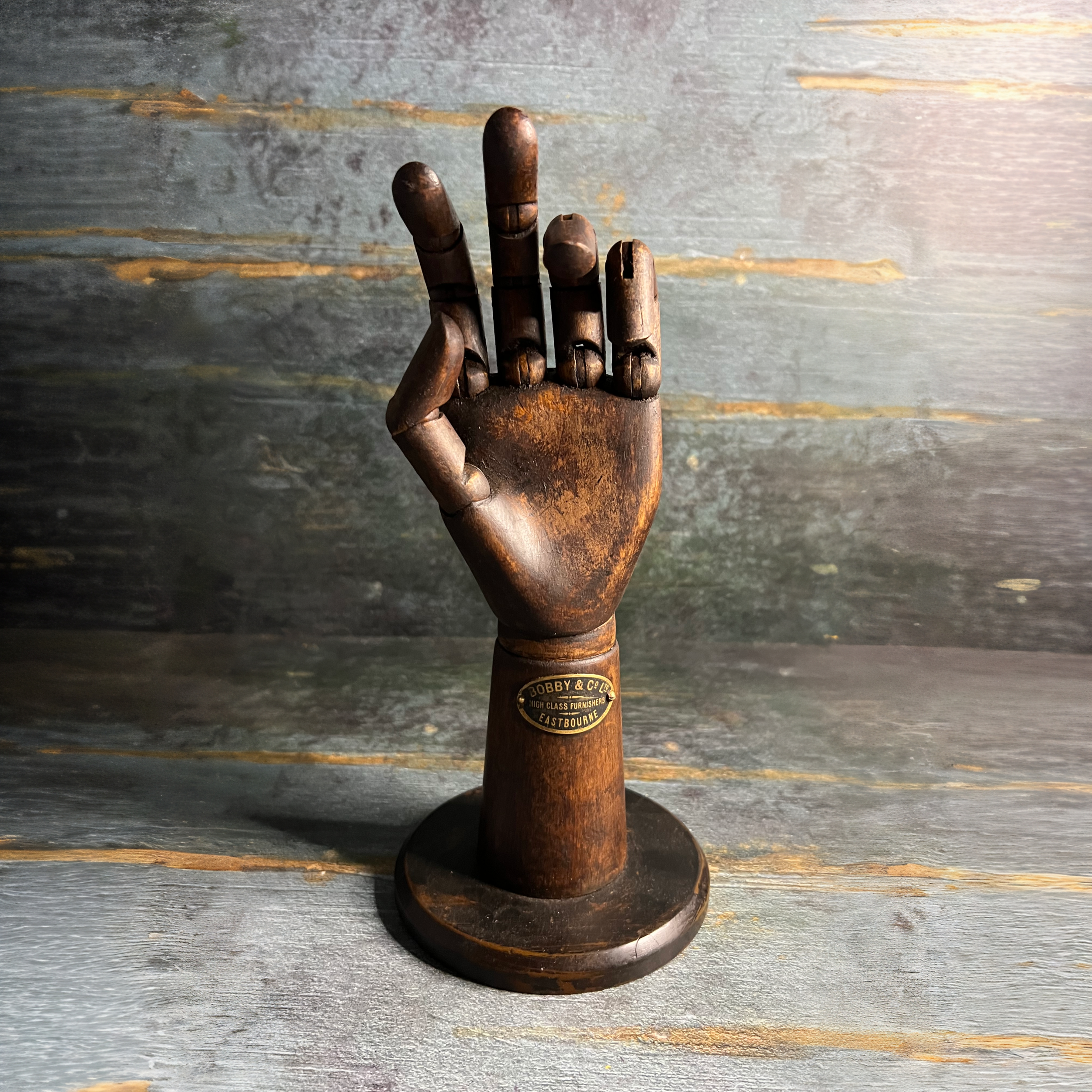 1_HAND.png