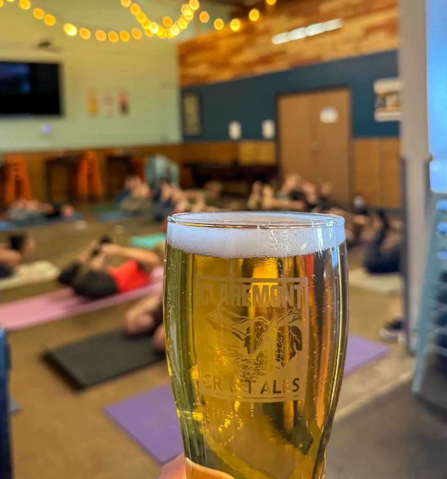 Yoga On Tap is today! Grab your mat and join us at 11:30am. After, stick around for a beer or two. @birrieriaguanatos will be here, too! Happy Sunday! 

#claremontcraftales #cca #claremontbeer #yogaontap