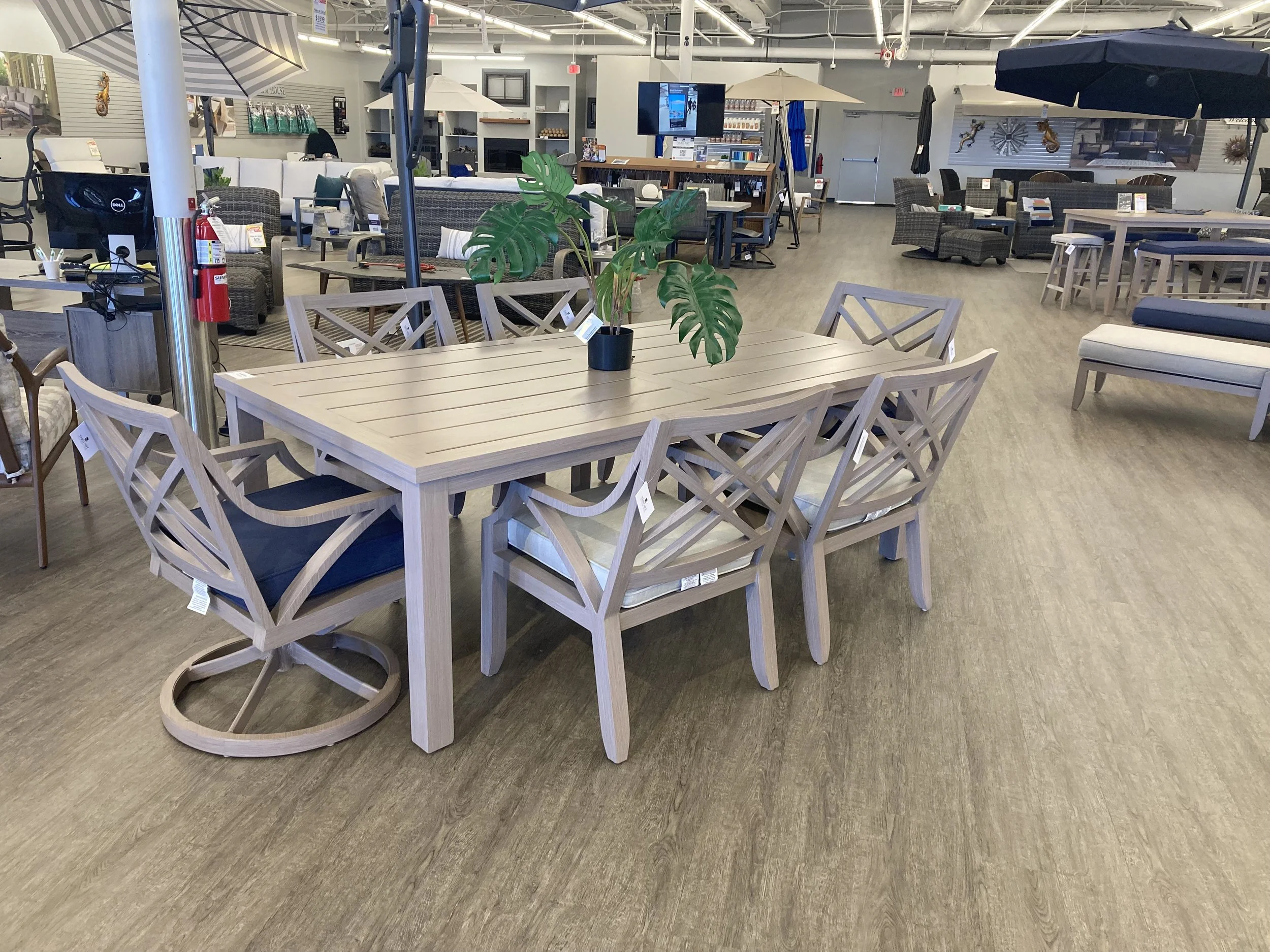 palisades-dining-main