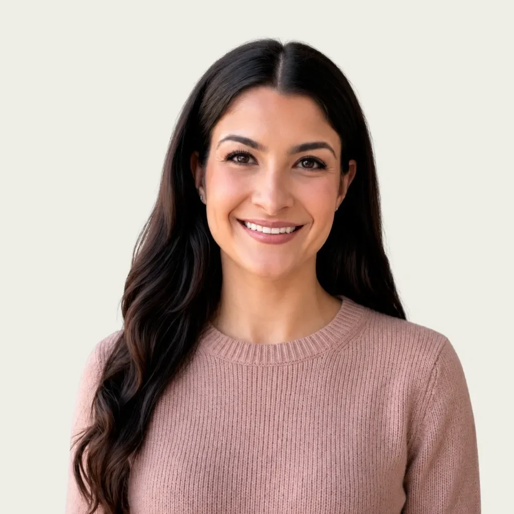 Rachael Tontodonati, Registered Social Worker, MSW, at A Welcoming Home Psychotherapy in Toronto, Ontario.
