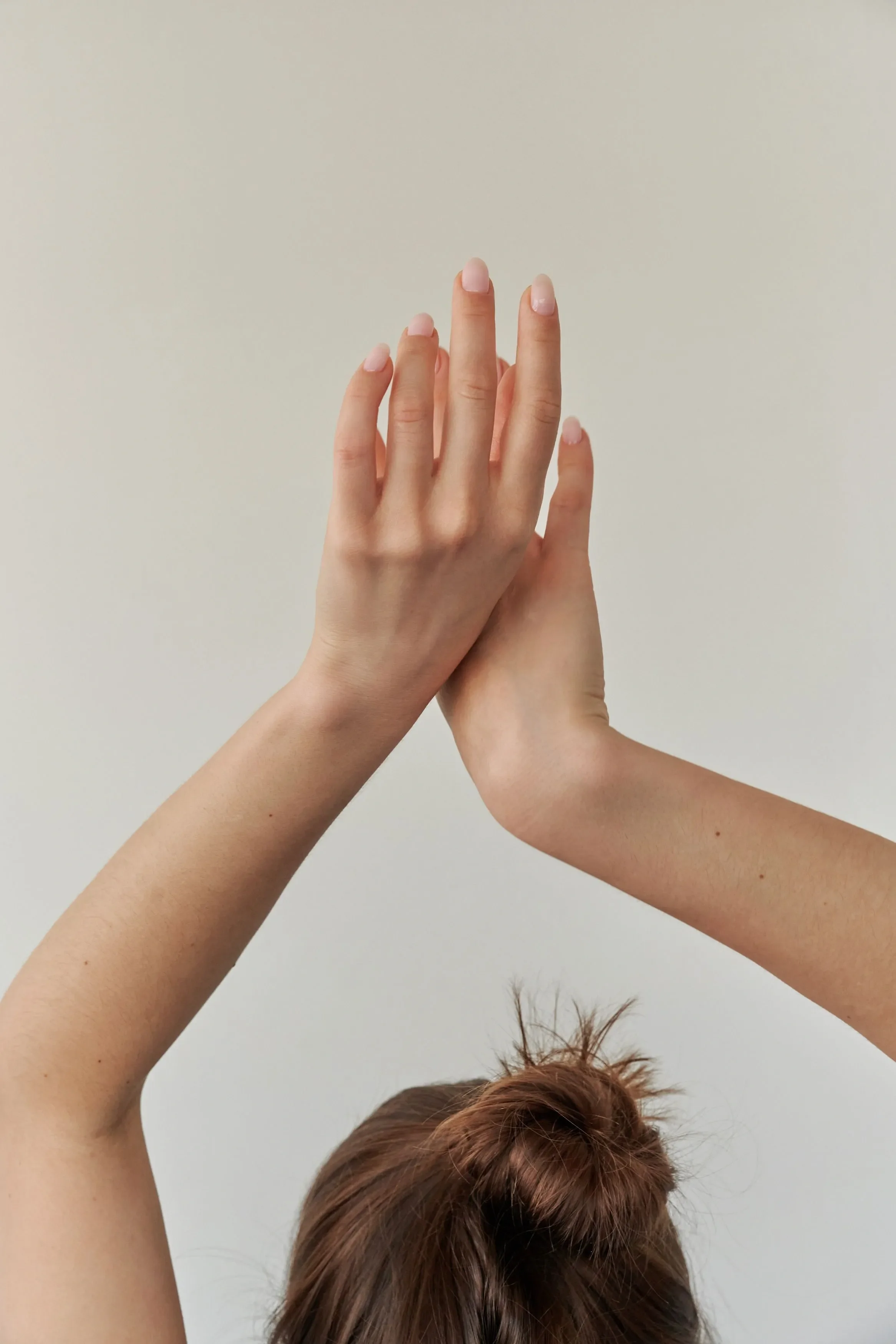 Soft movement of hands in air relaxed